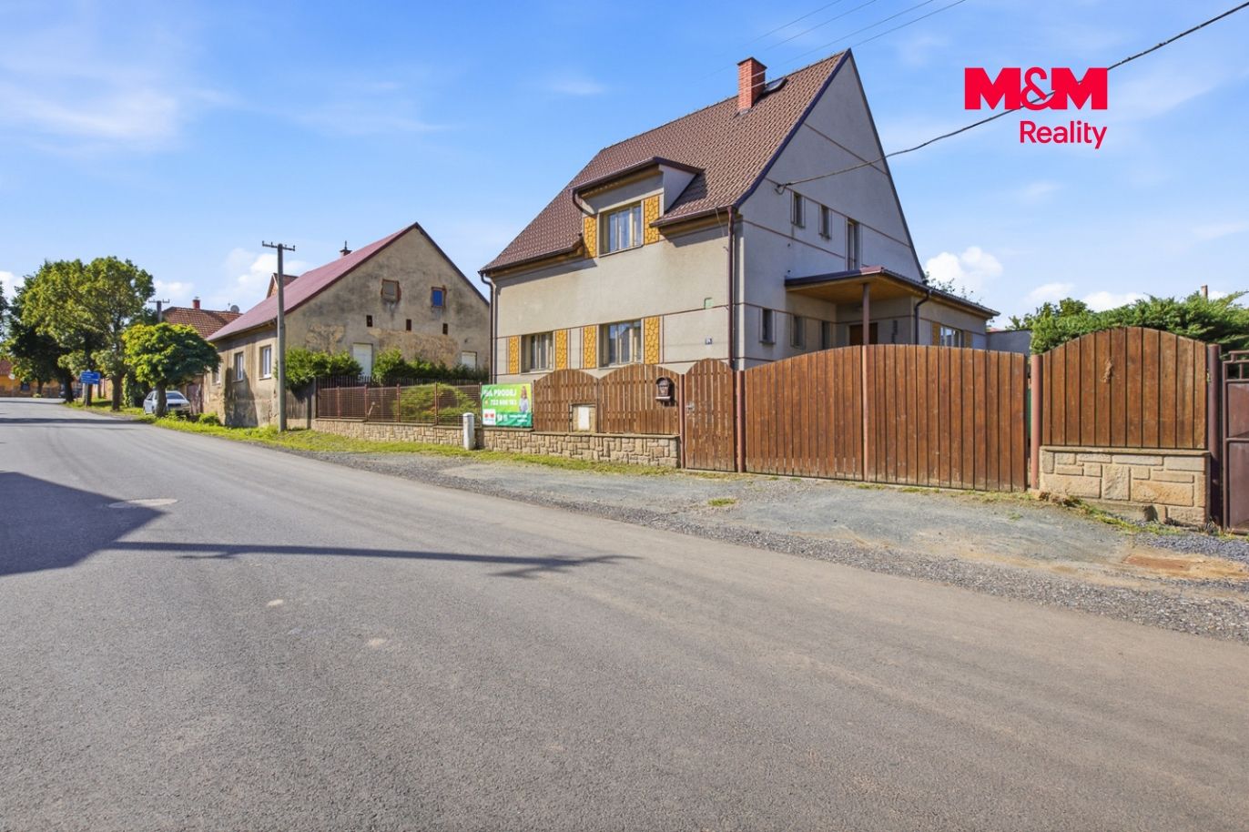 Realitní fotografie - Chrášťany - Kristýna Vaitová - 3.jpg