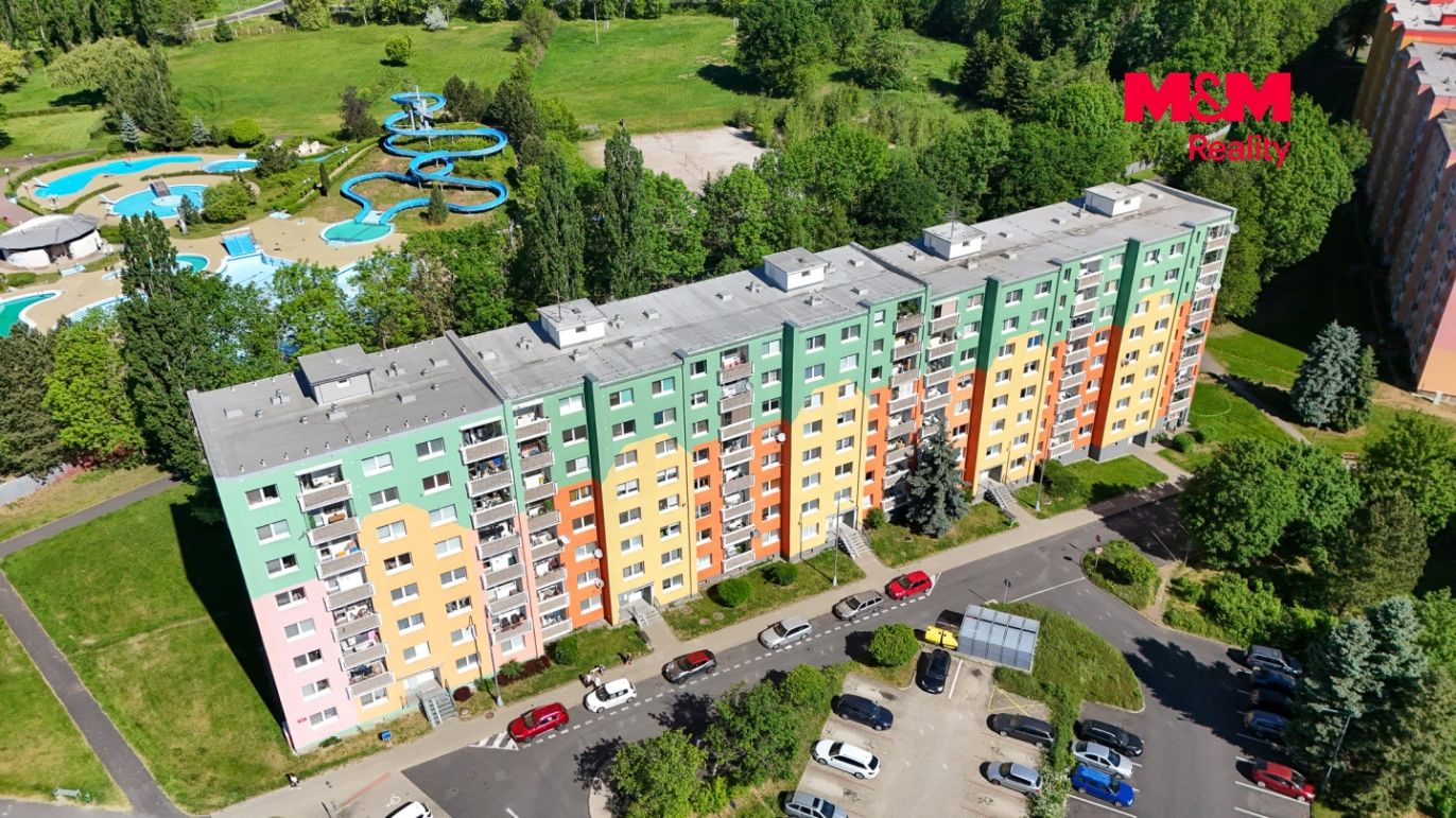 Dům