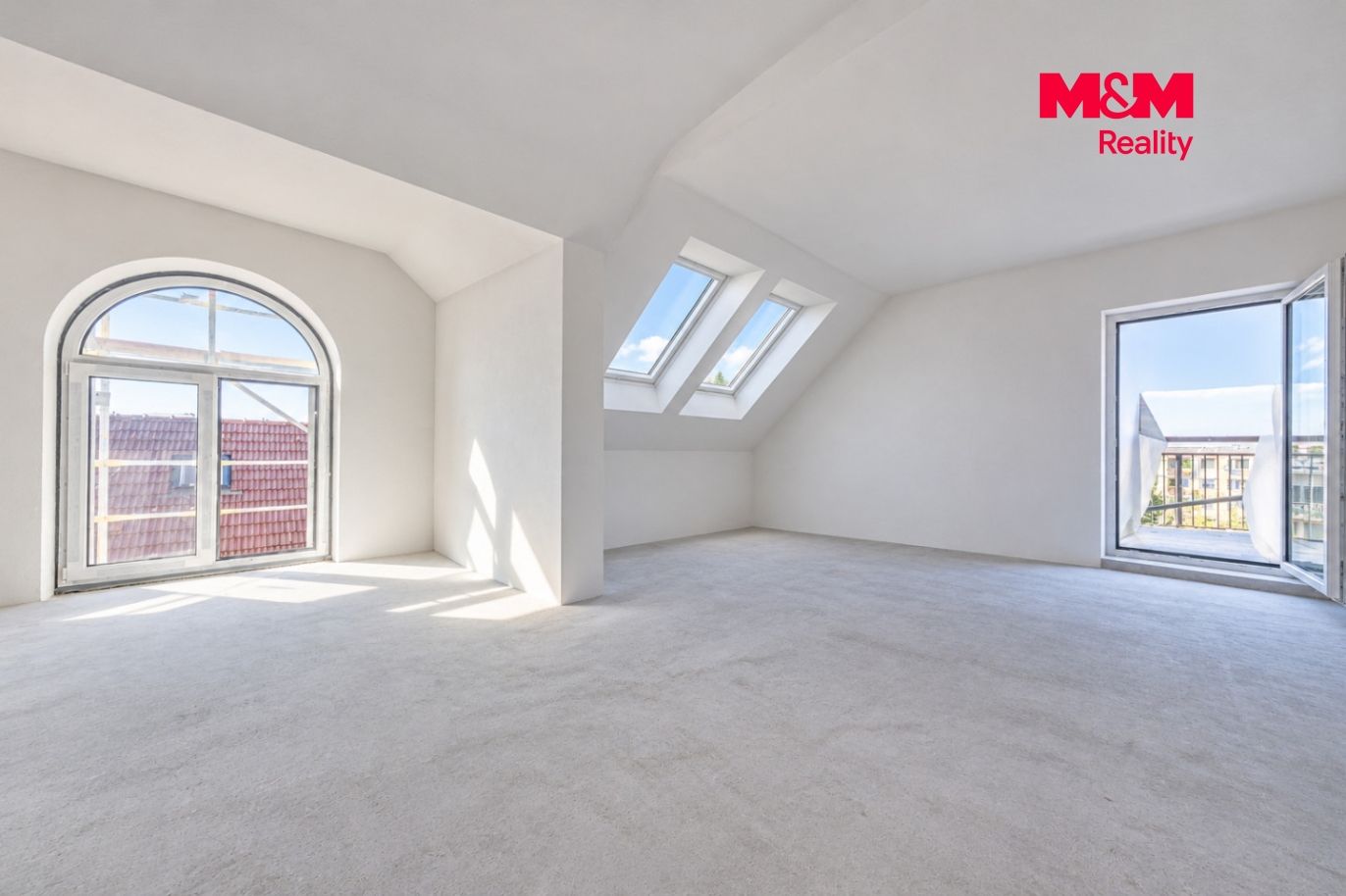 Prodej bytu 4+kk, 145 m², Praha, ul. Pod třešněmi