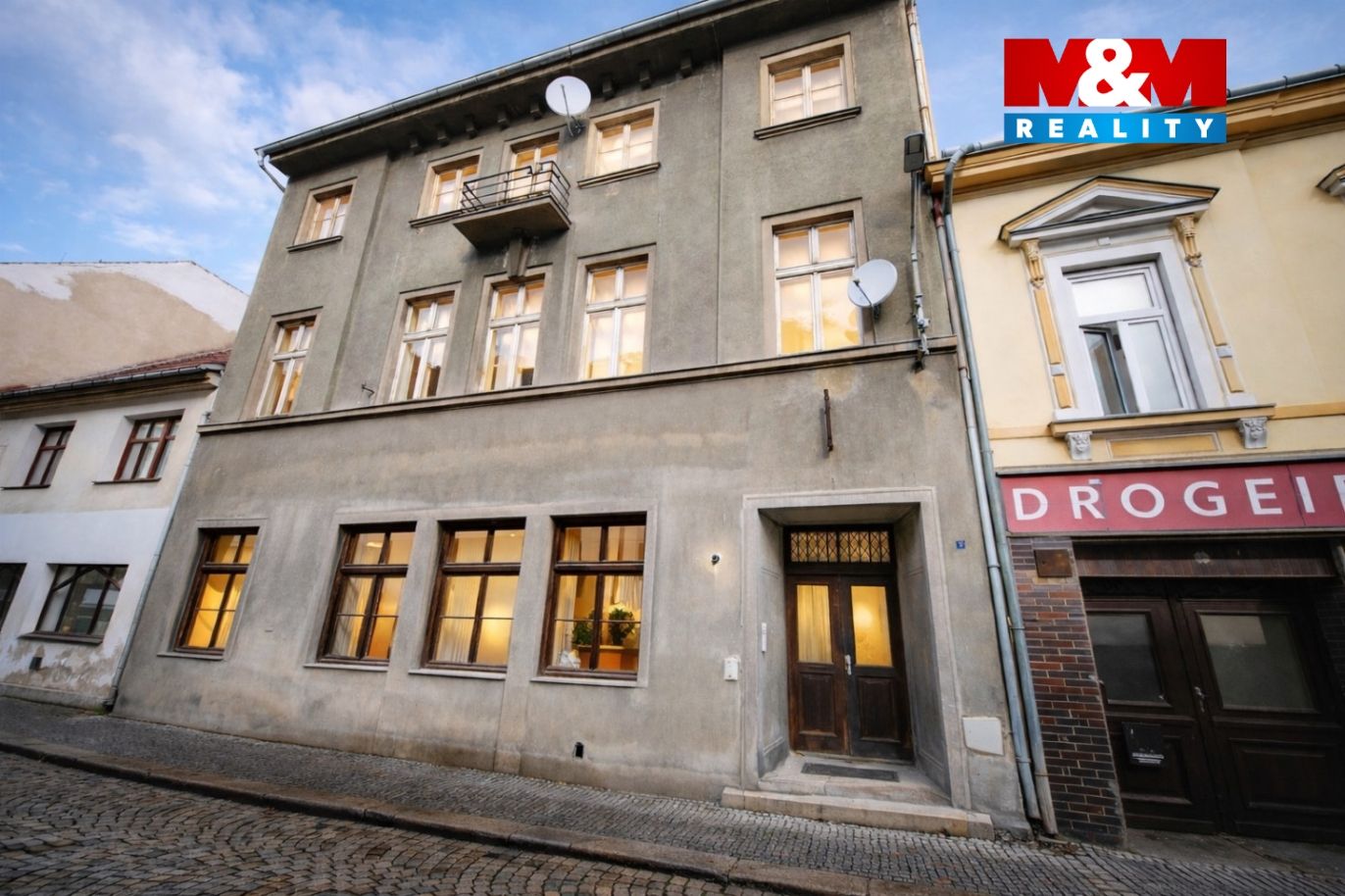 dům
