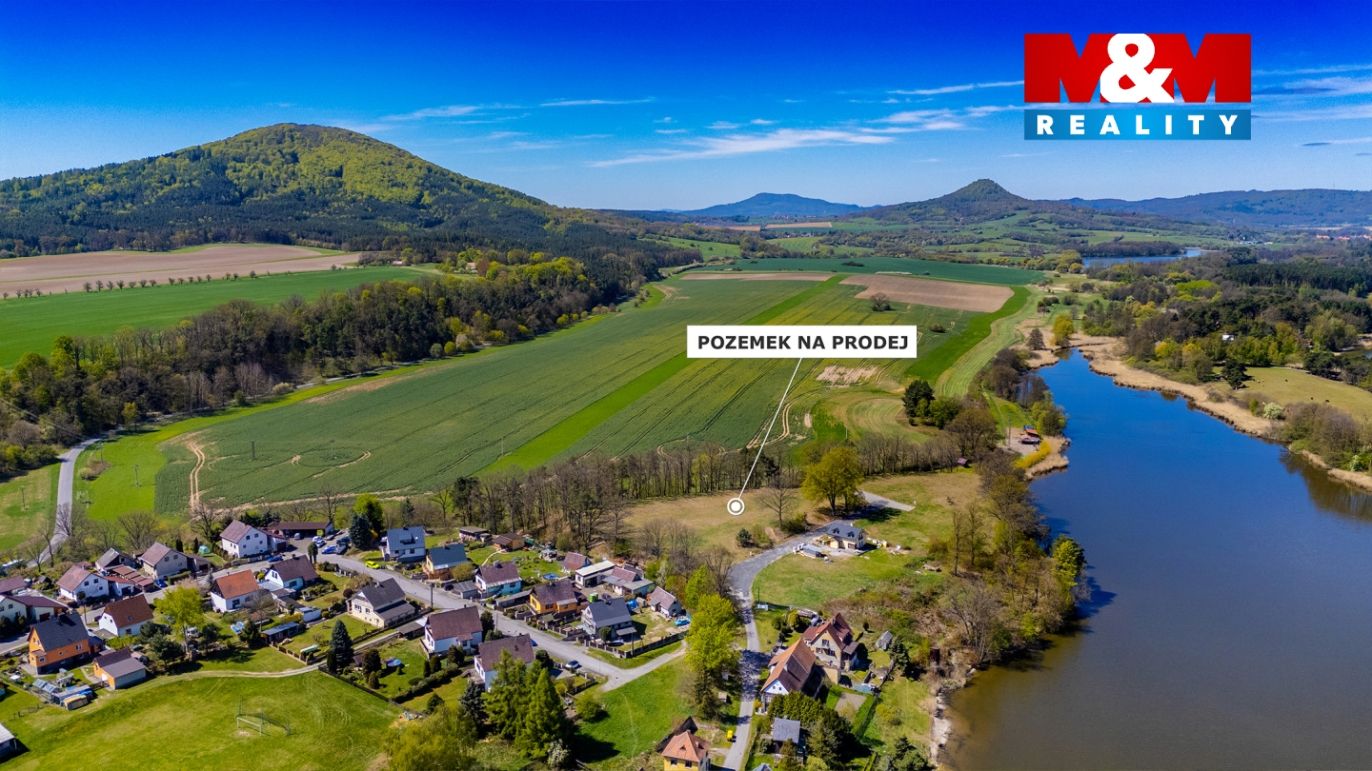 Okolní zástavba a krajina