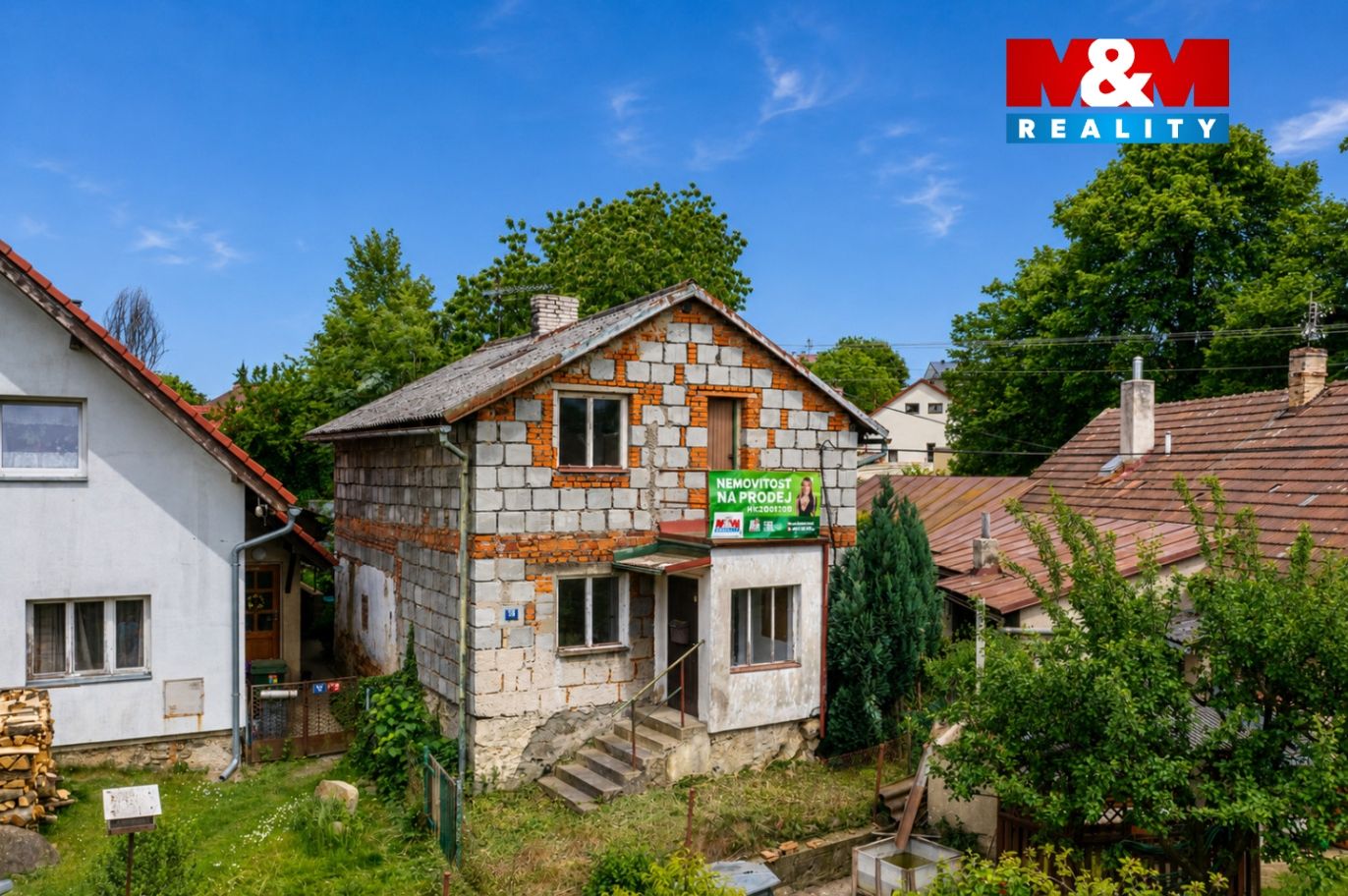 dům