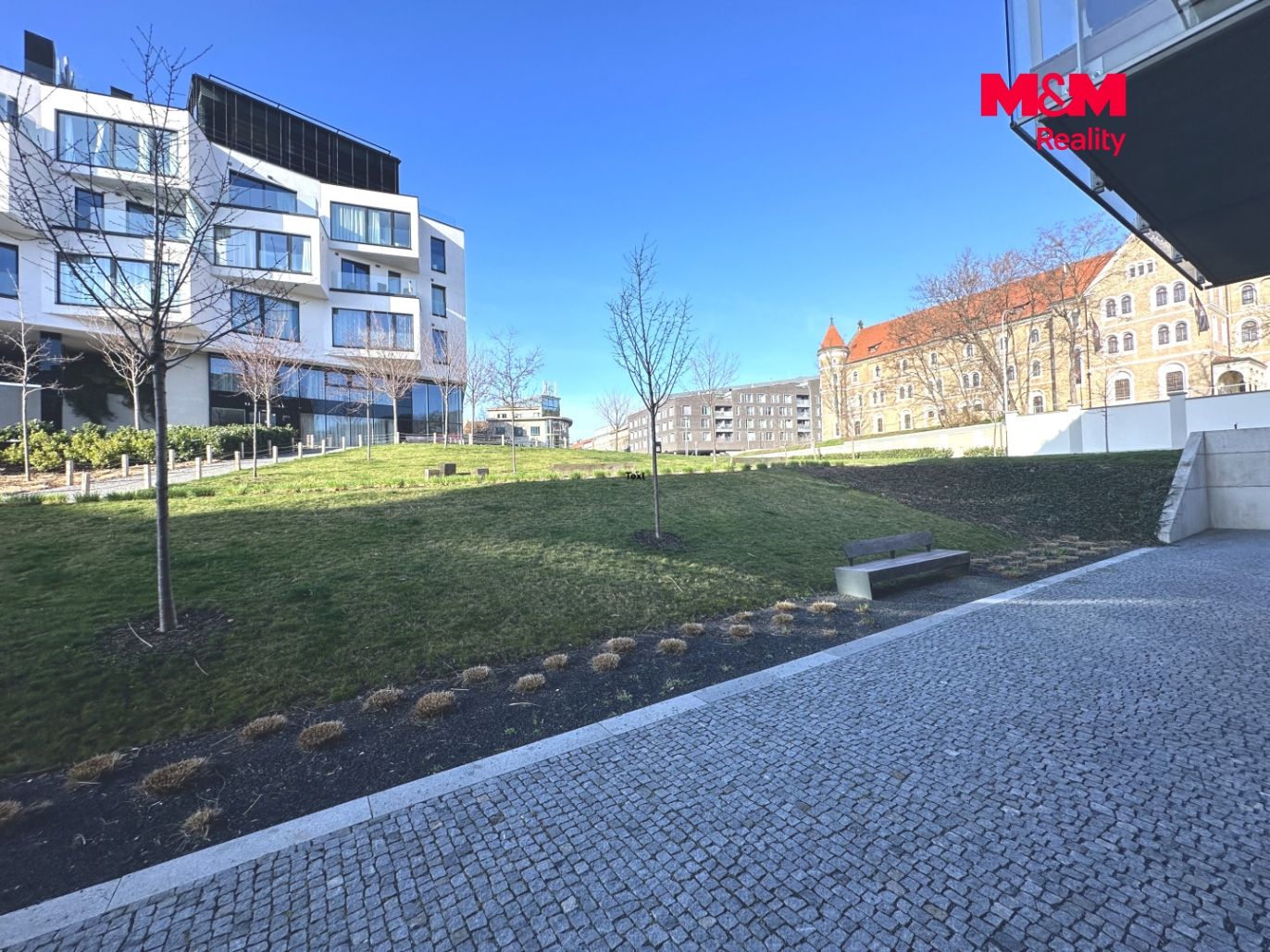 Pohled z fitness centra
