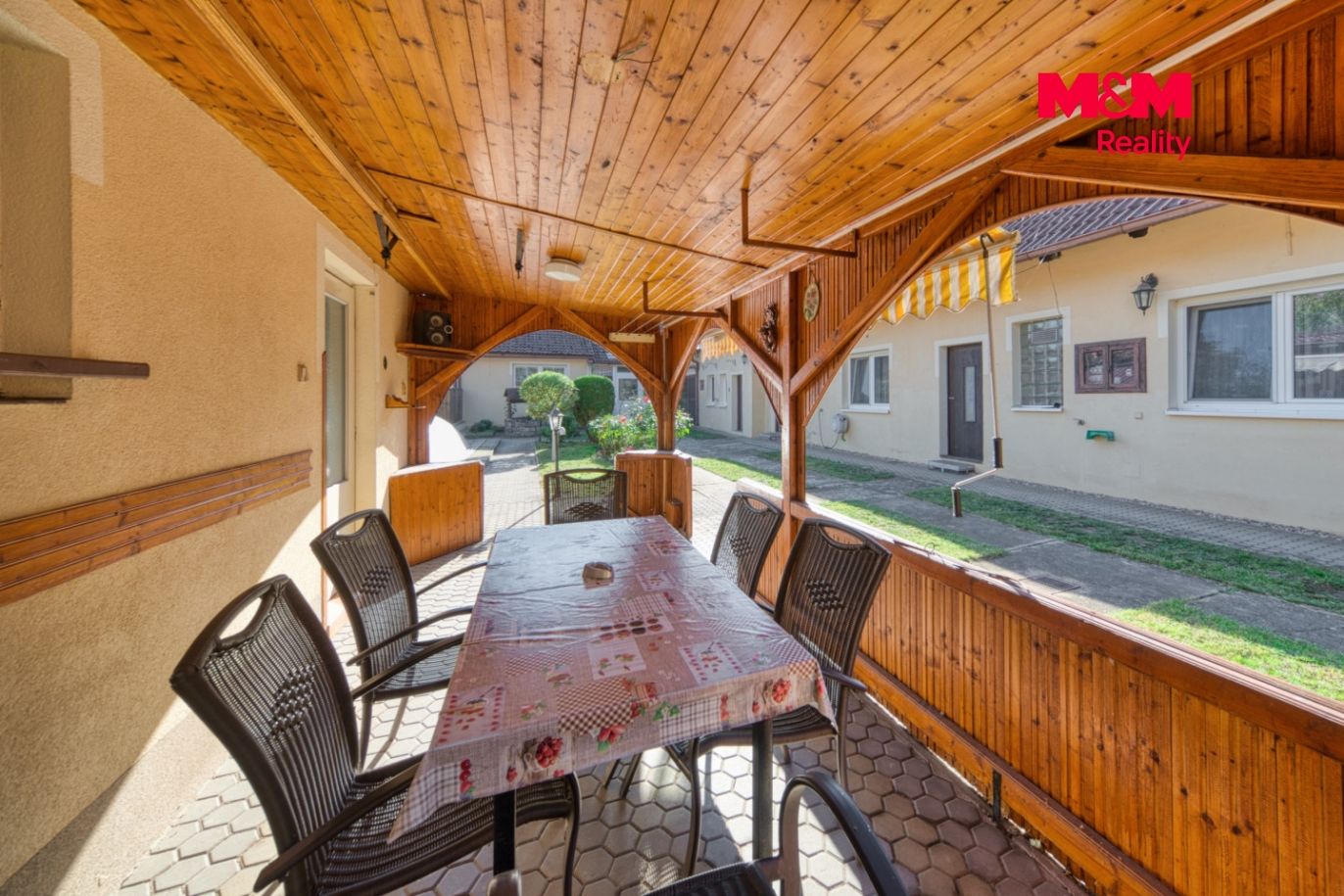 Pergola