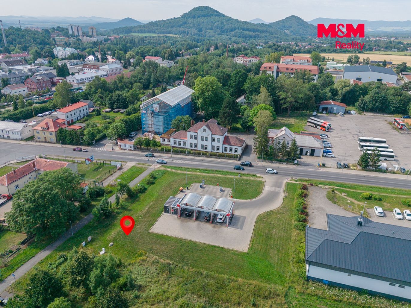 pohled na pozemek