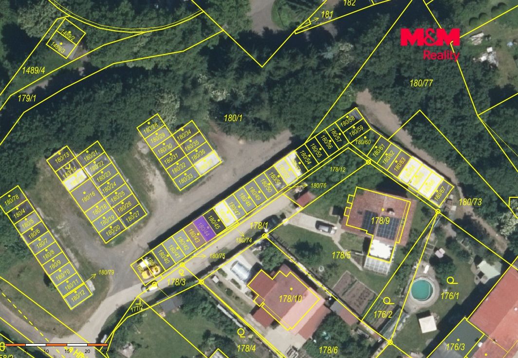 Pronájem garáže, 17 m², Klášterec nad Ohří, ul. Za Hřbitovem