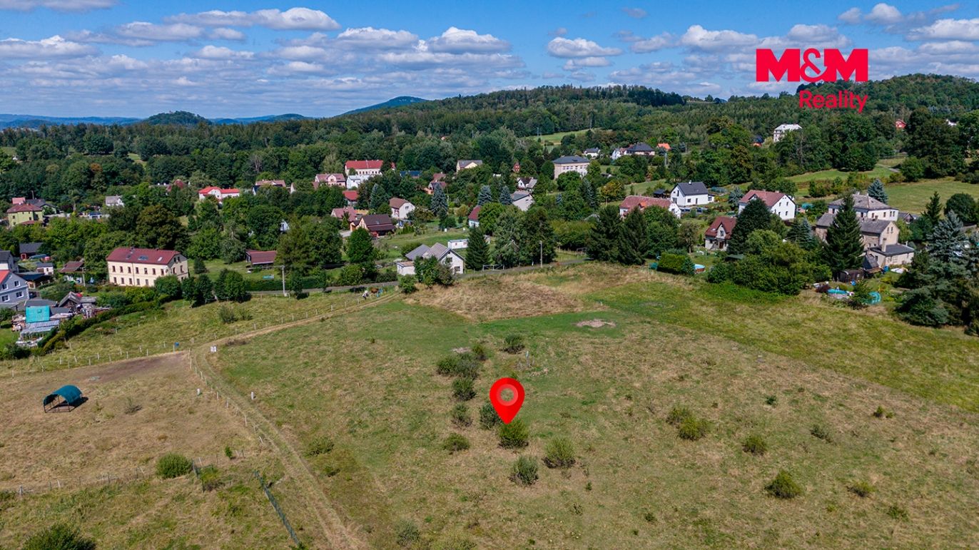 pohled na pozemek