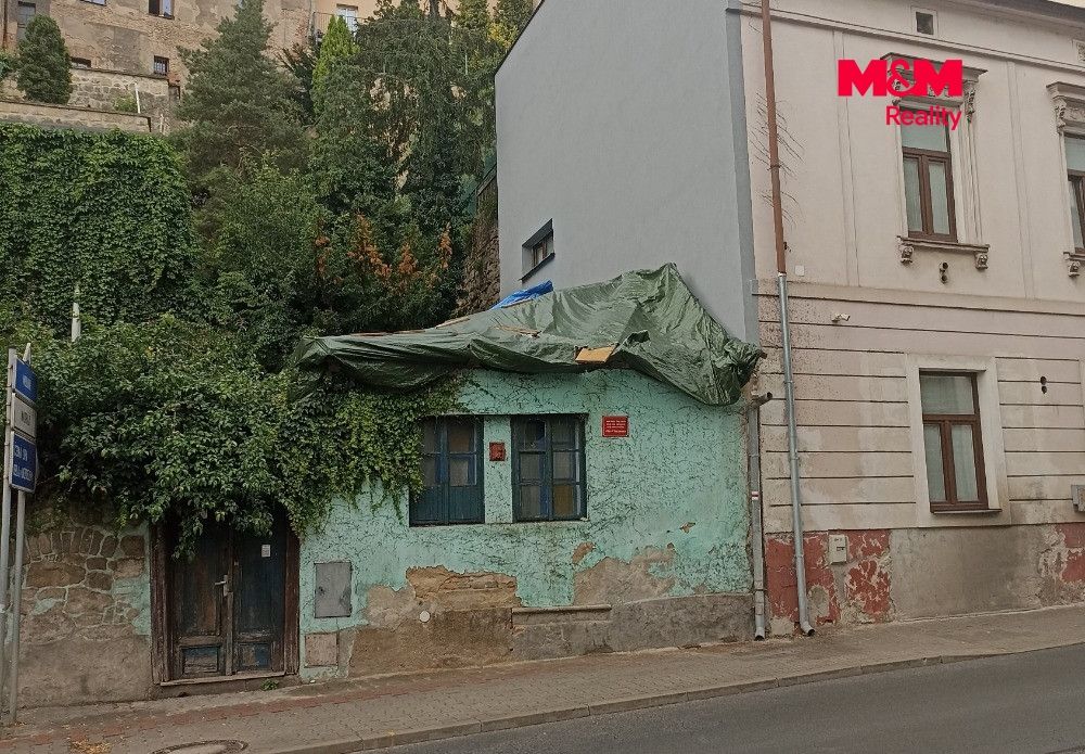 dům po vyhoření