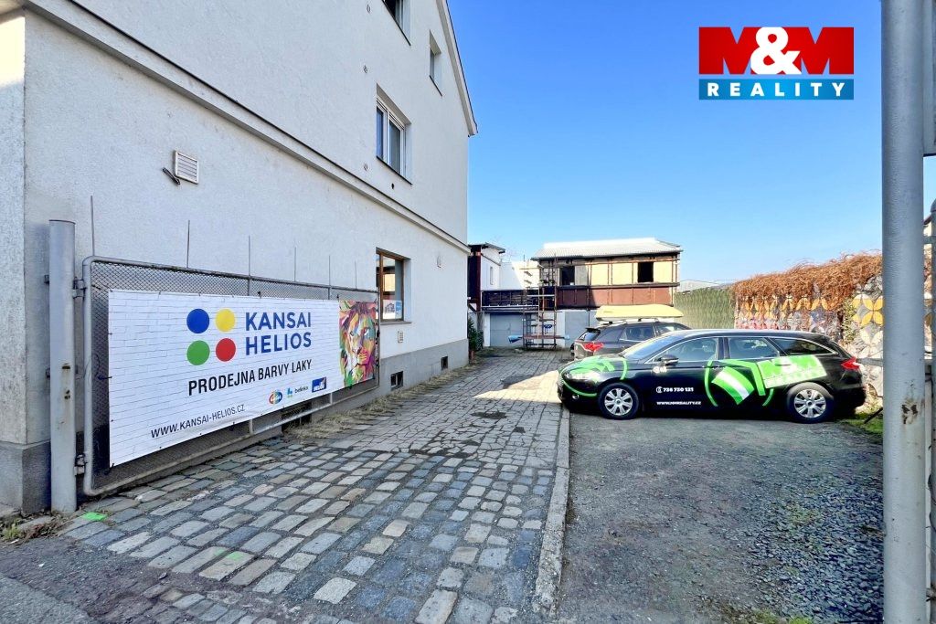 parkovací plocha