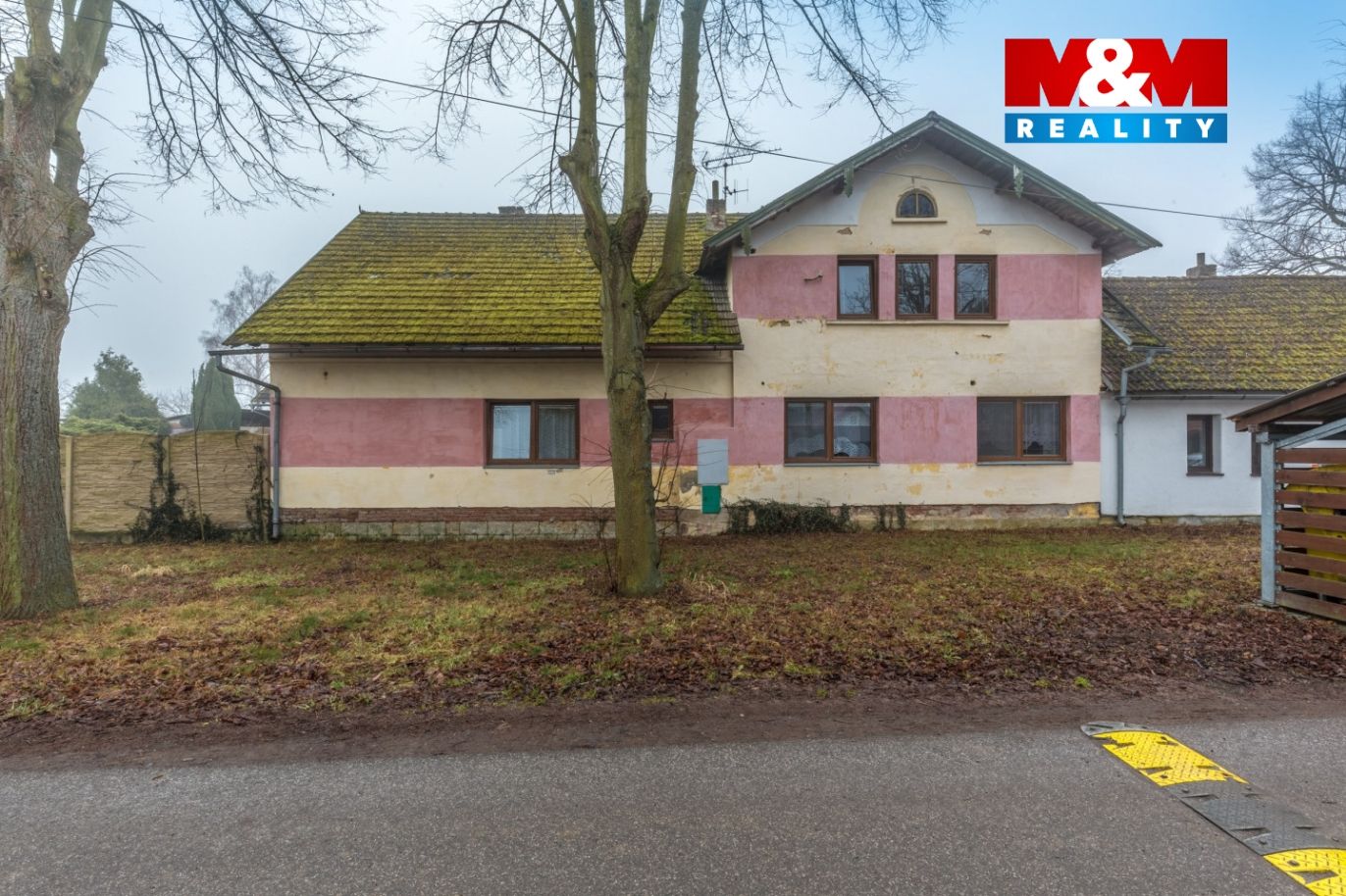 dům
