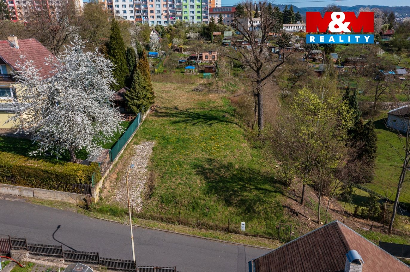 Pozemky_Chrochvice_3.jpg