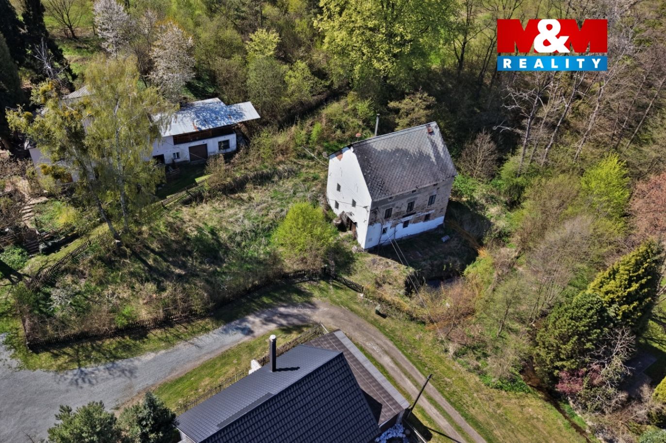 dům