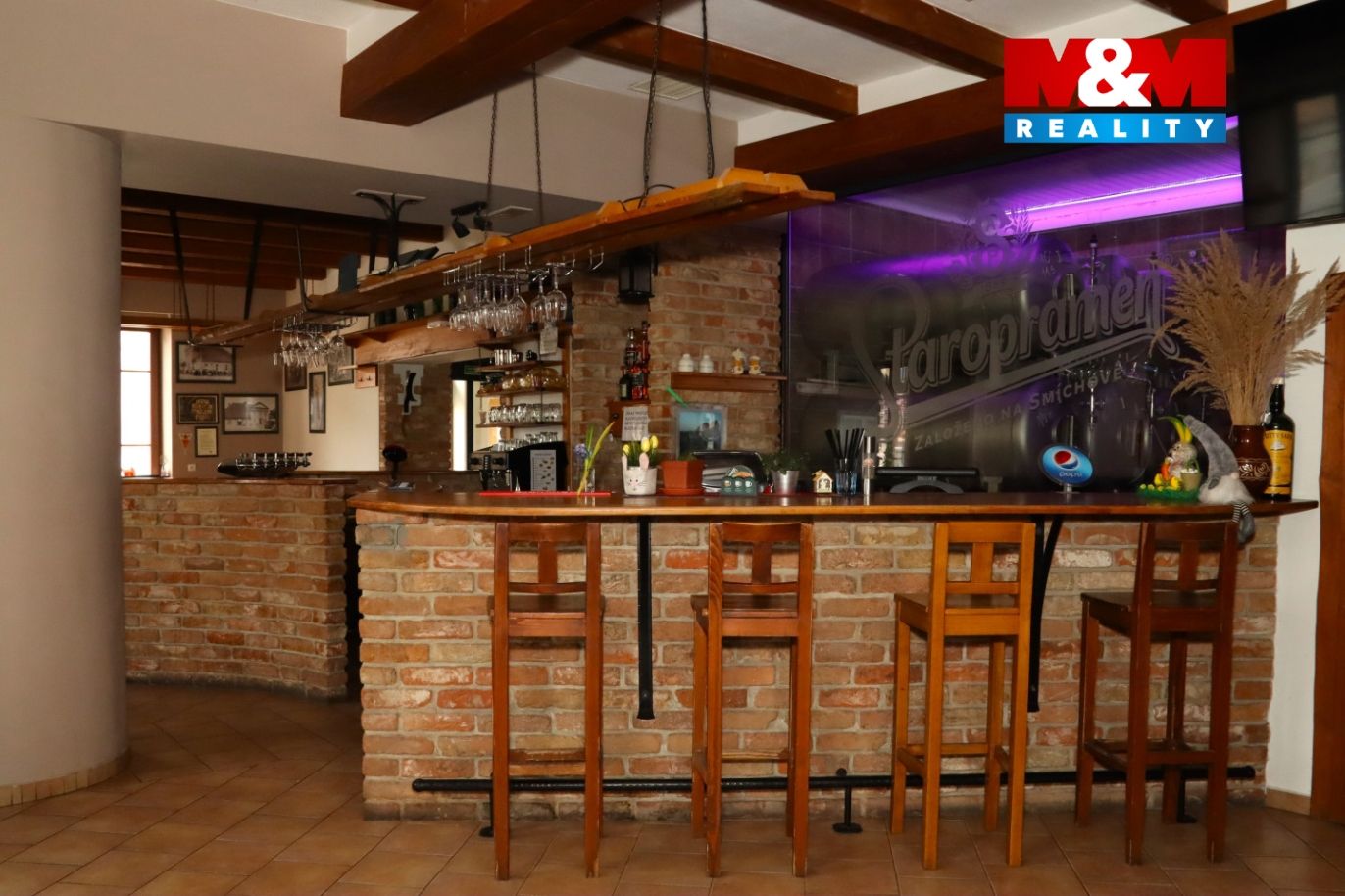 Bar s posezením