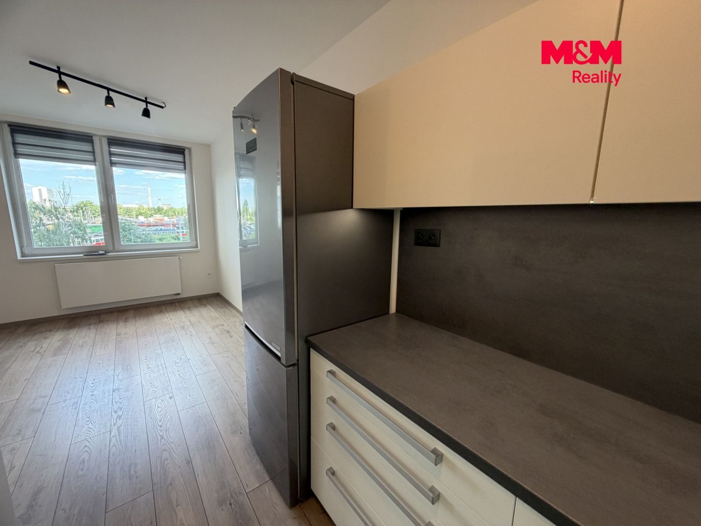 Pronájem bytu 2+kk, 52 m², Praha, ul. Limuzská