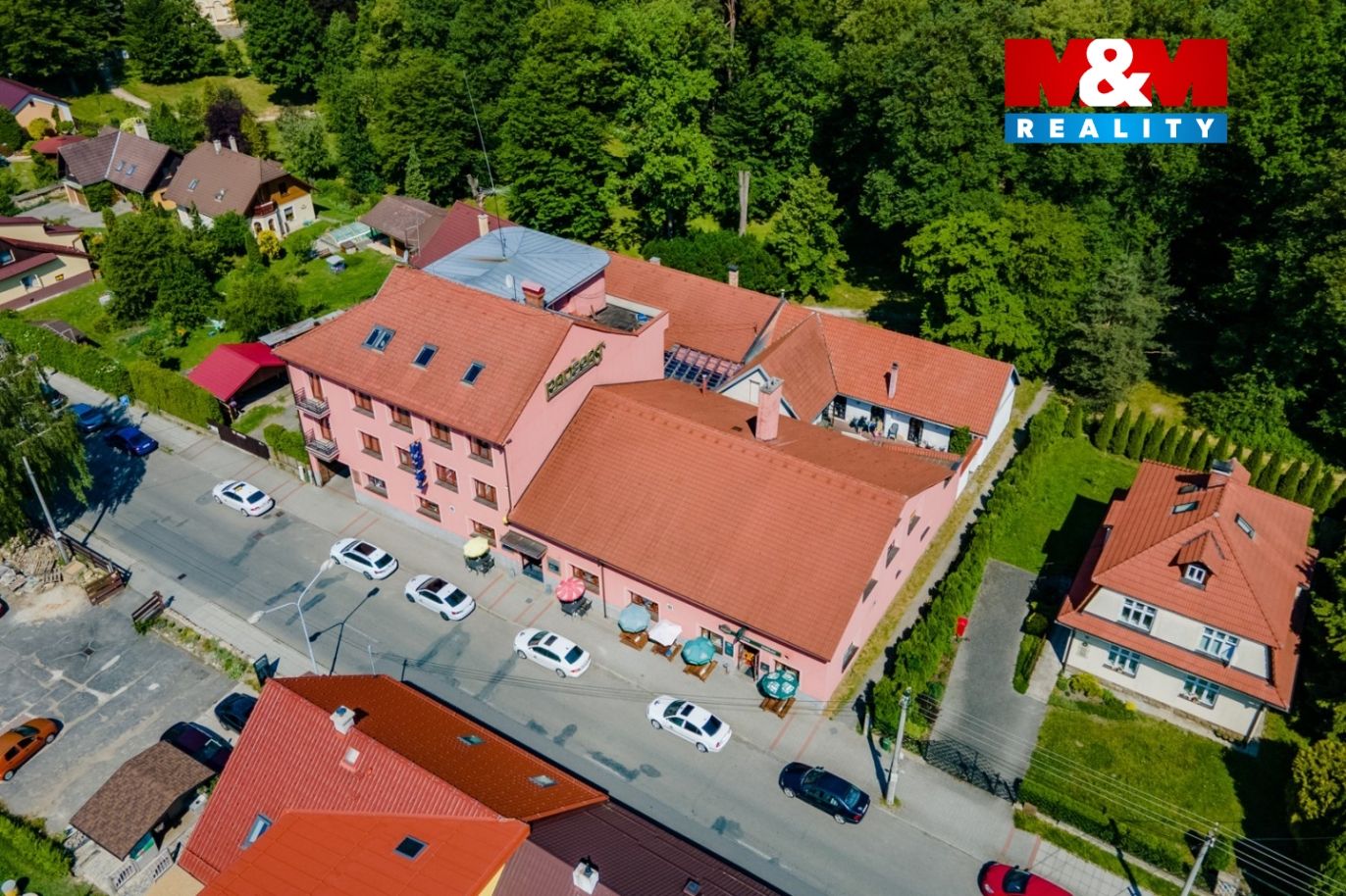 MM Černoch, Matula, RpR, Hotel.jpg