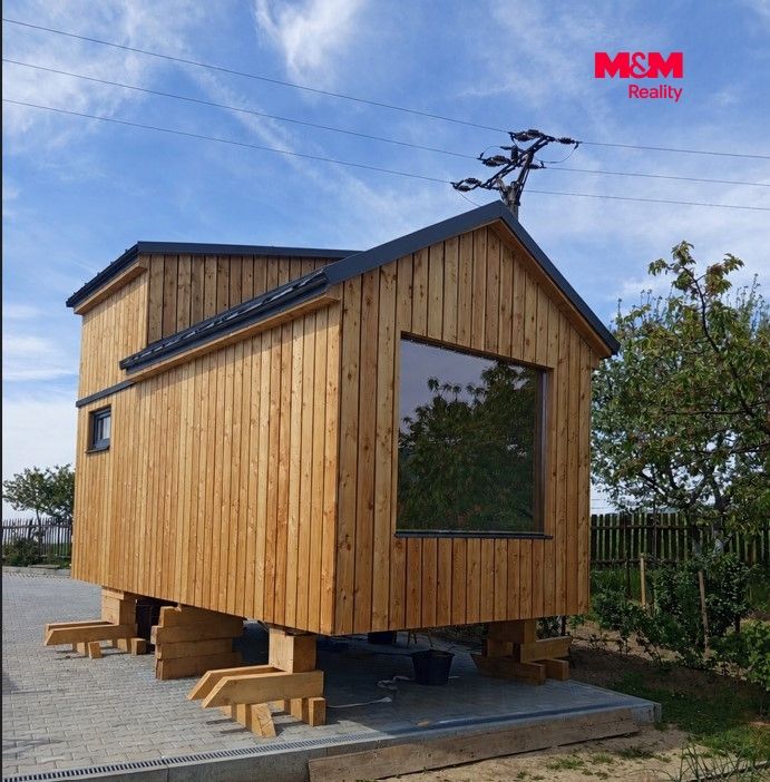 m2.jpg