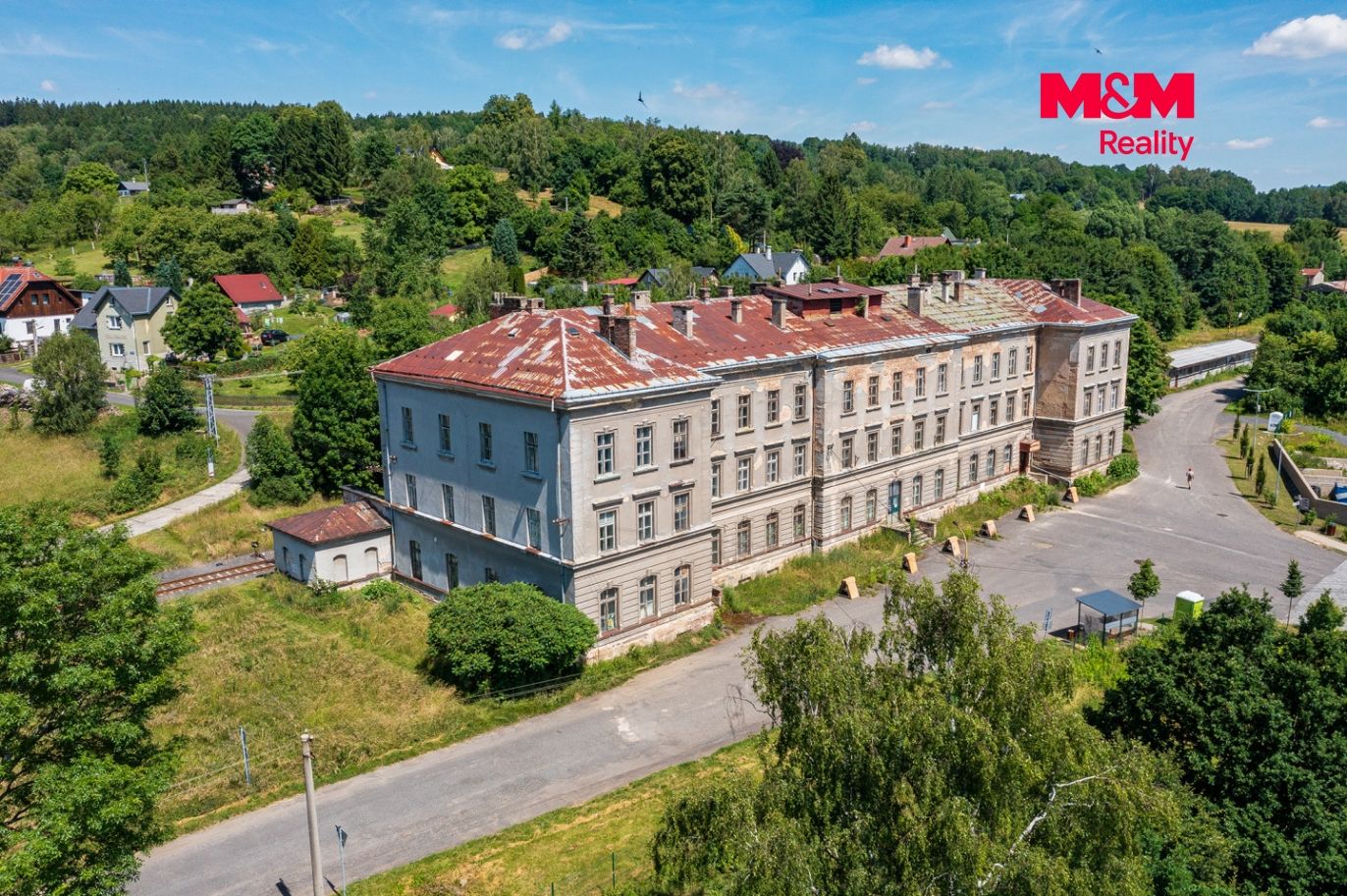 Budova