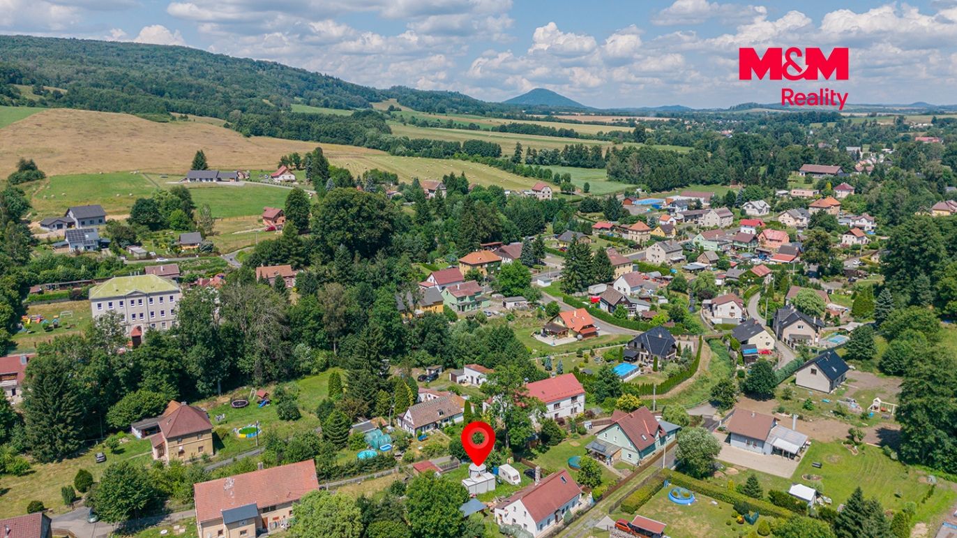pohled na pozemek