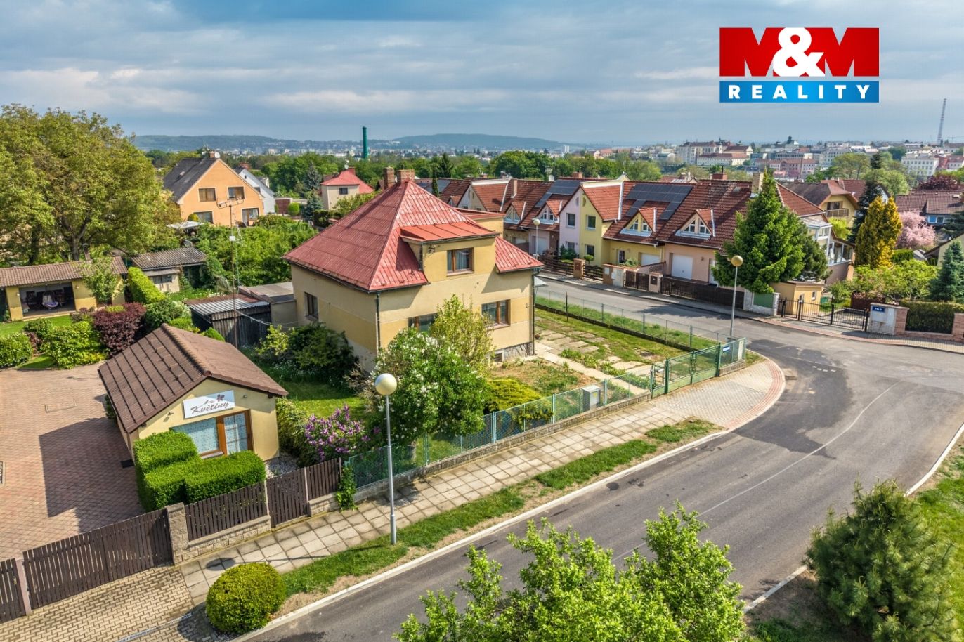 dům
