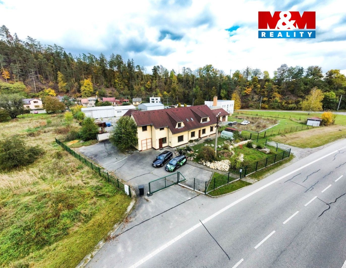 dji_fly_20231025_140706_299_1698301876750_pano_optimized kopie.jpg