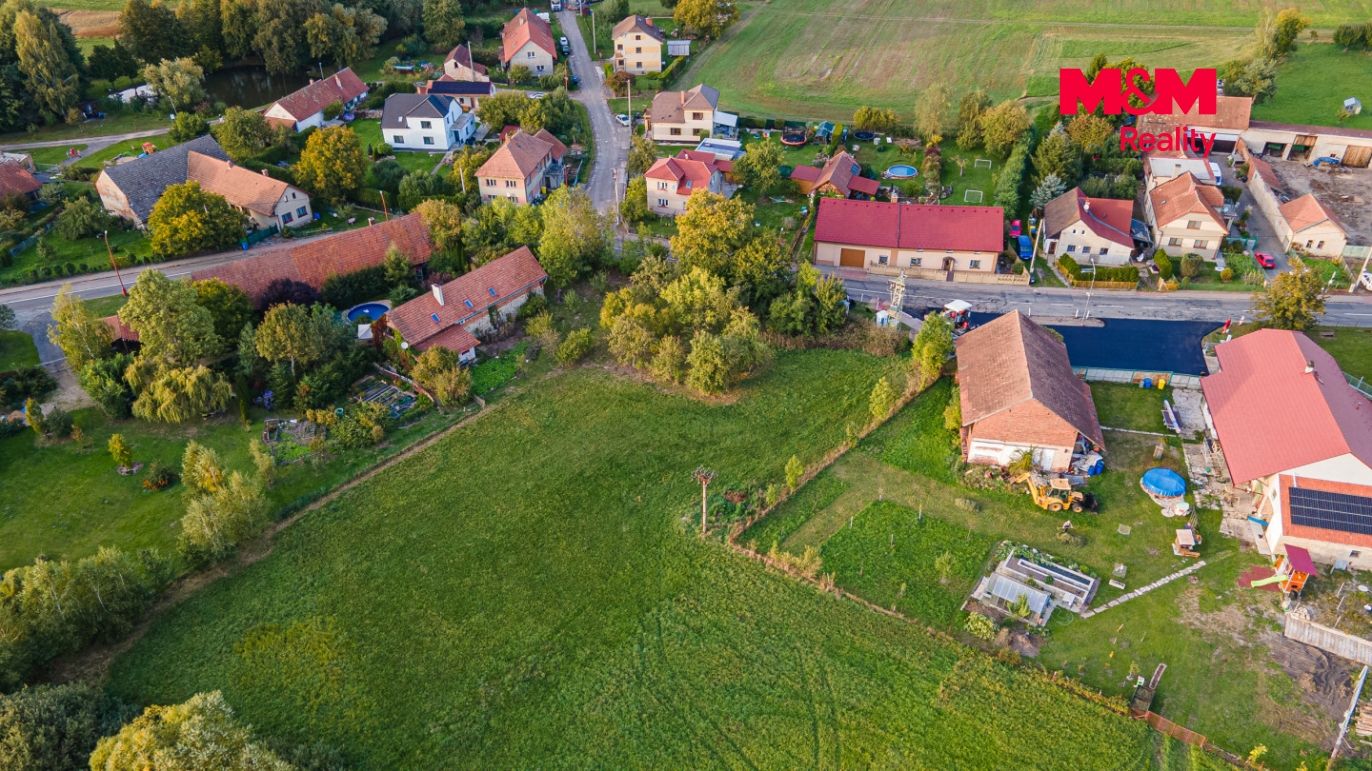 Pozemek Rzy-6.jpg
