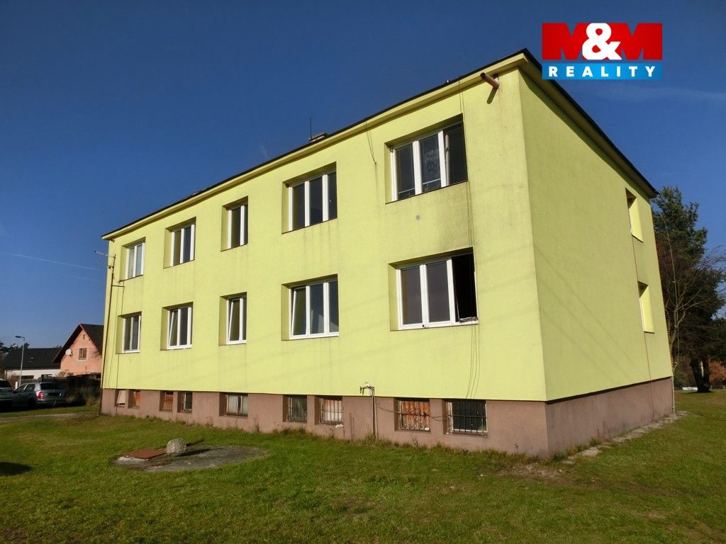 dům