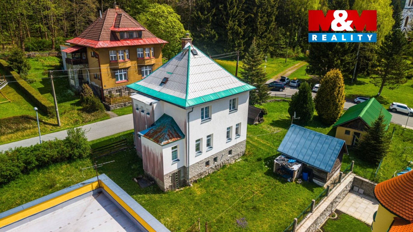 Pohled na dům.jpg