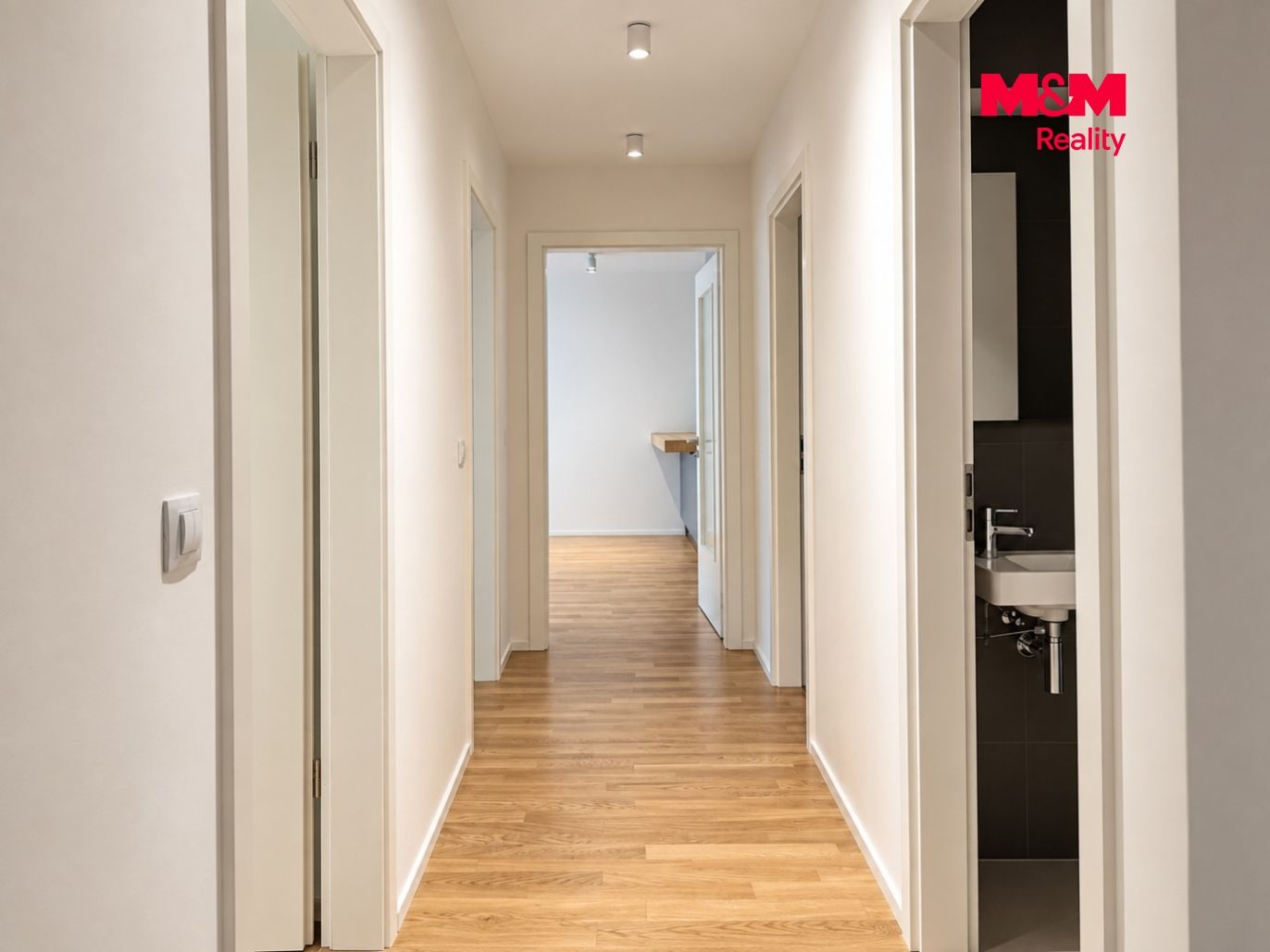 Pronájem bytu 3+kk, 70 m², Praha, ul. U Viktorie
