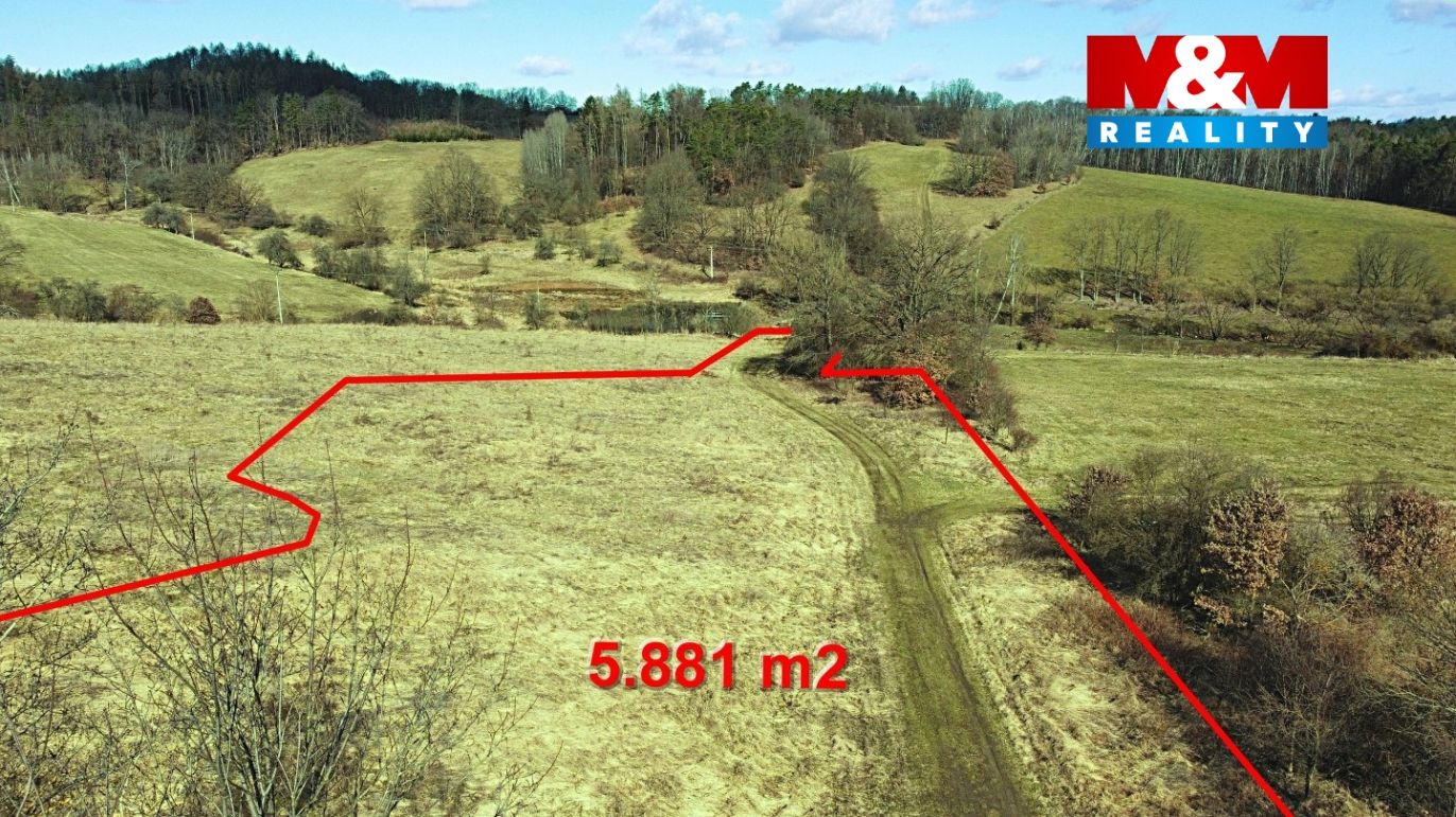 Prodej louky v Mirošovicích, 5881 m2