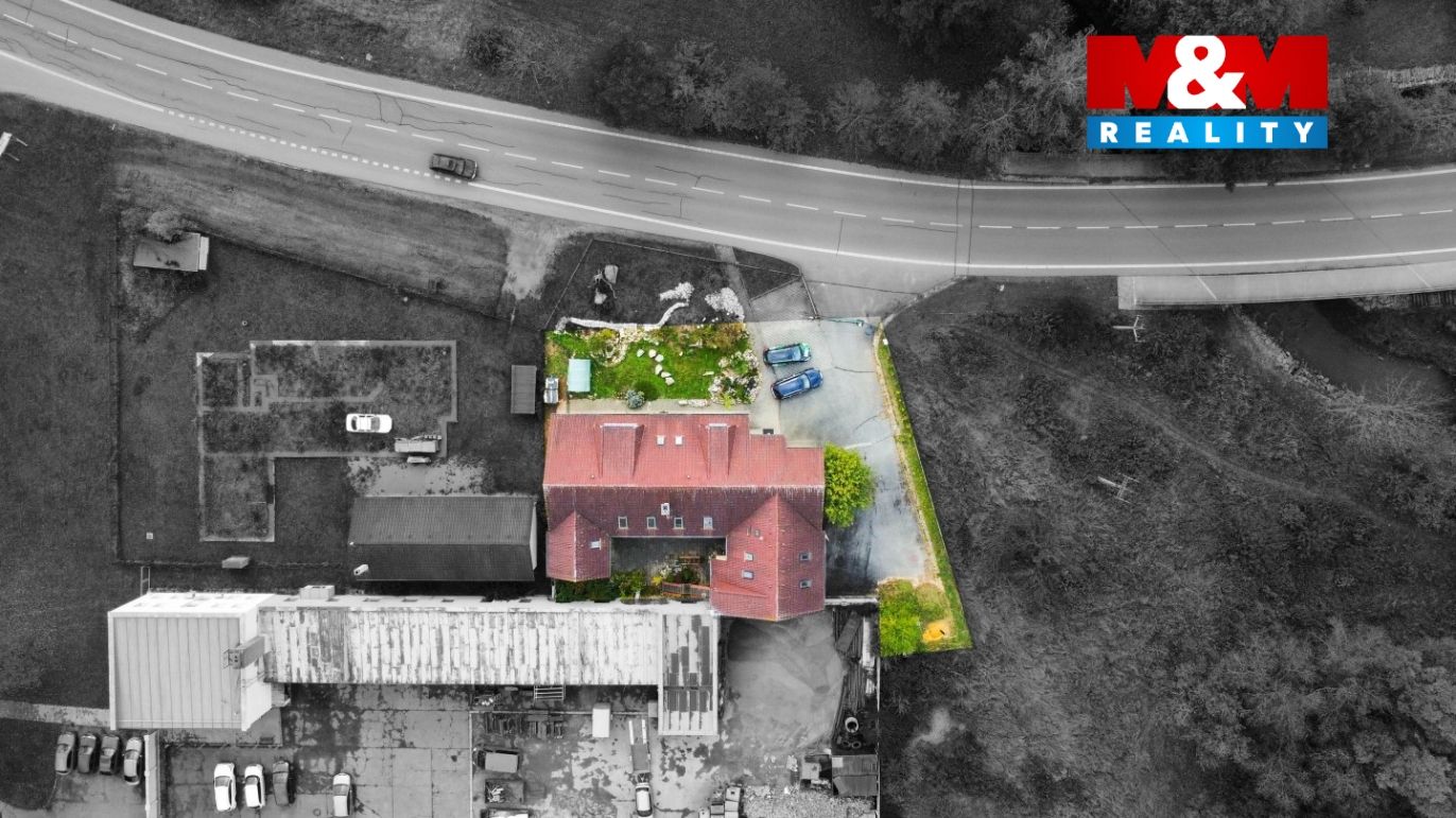 dji_fly_20231025_140910_303_1698301832683_photo_optimized kopie.jpg