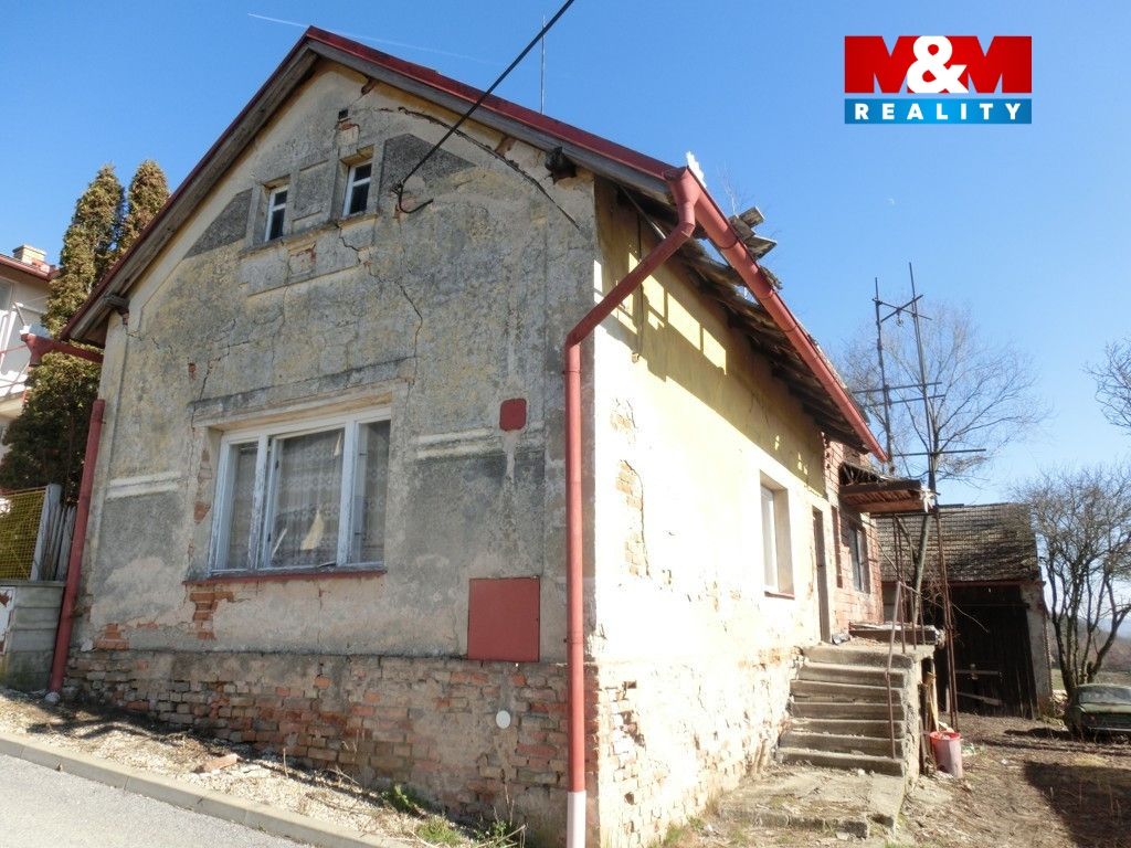 dům 