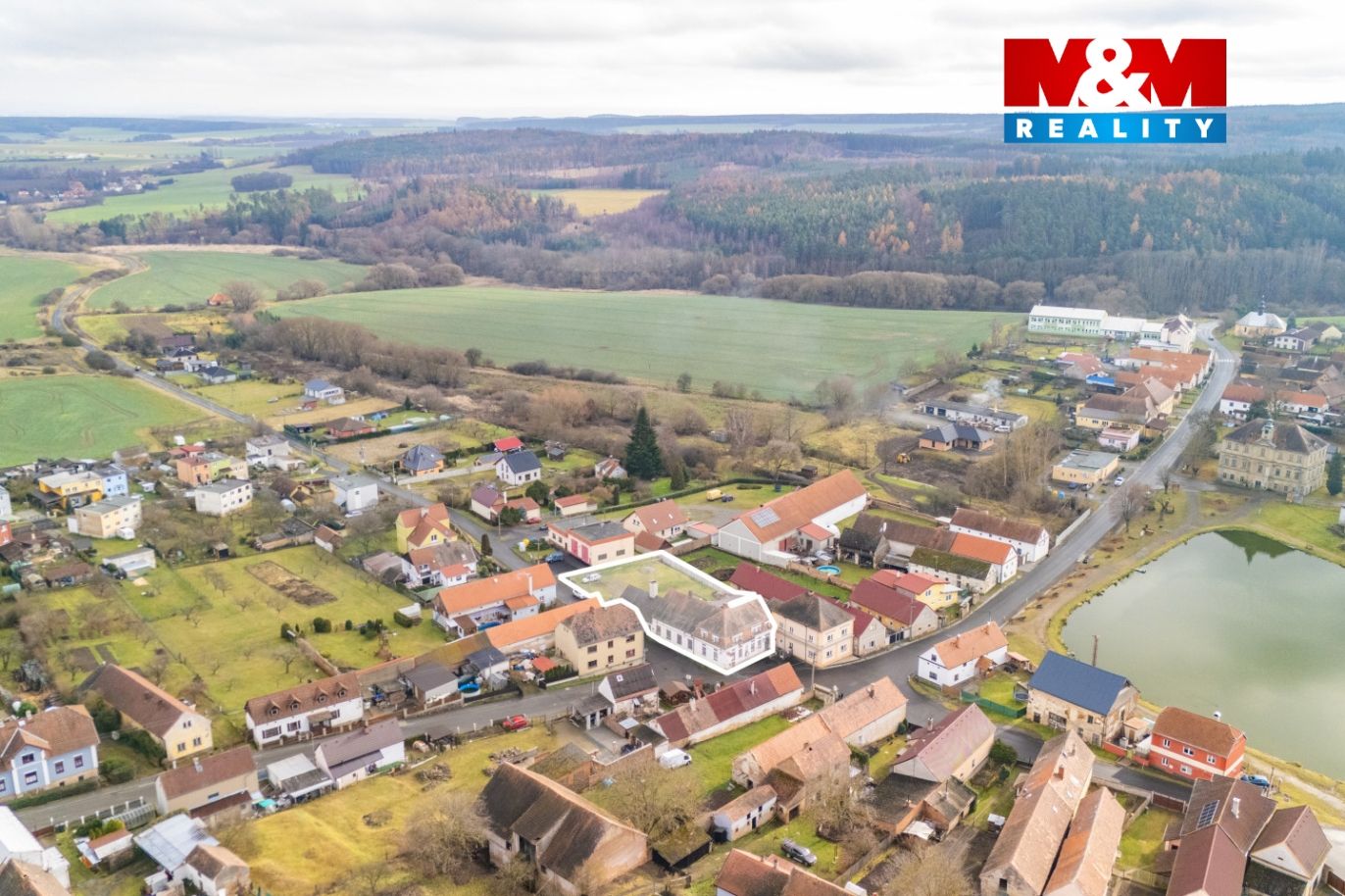 DJI_20251209121137_0009_D_1.jpg