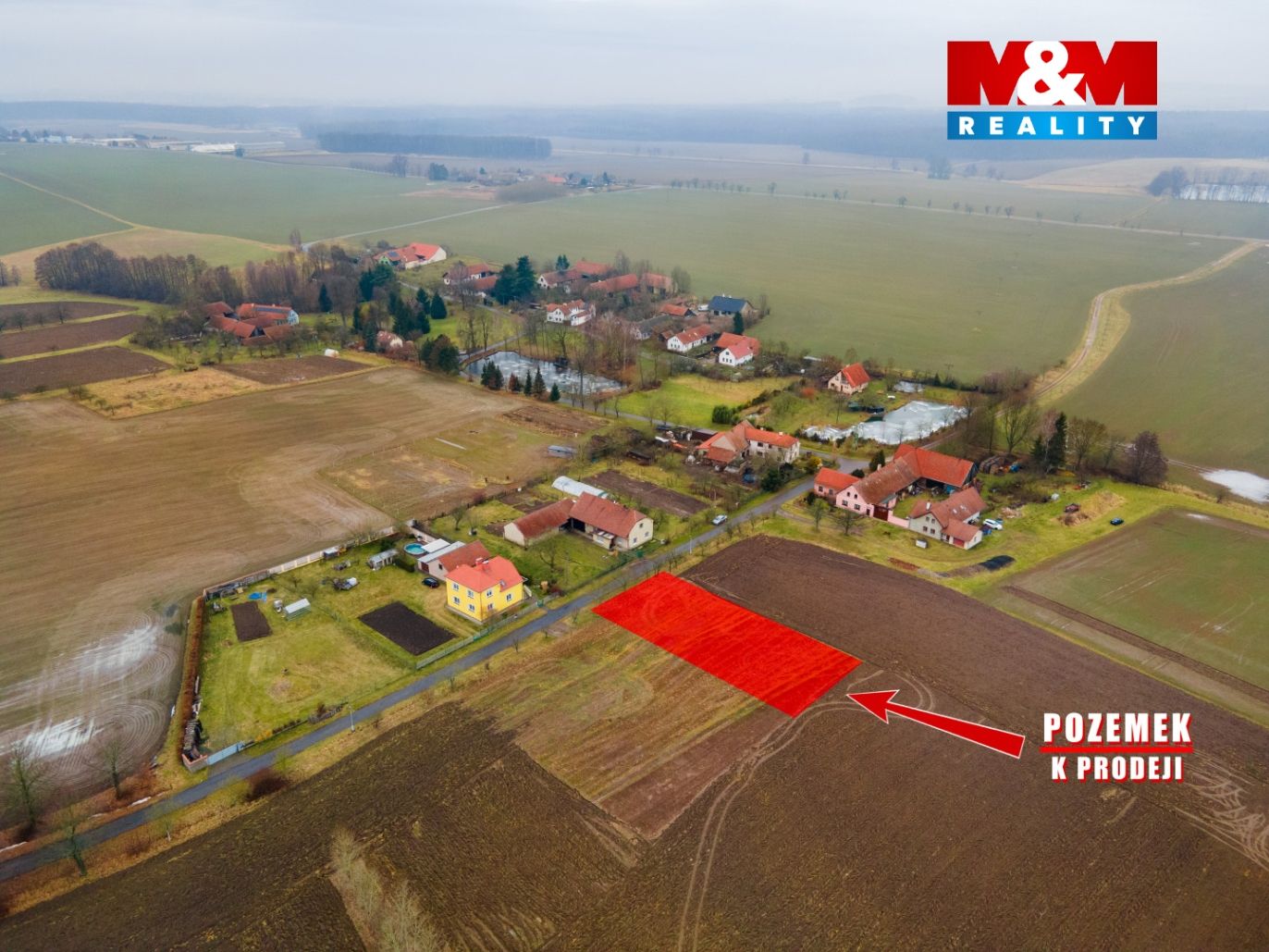 3 pozemek 1.jpg