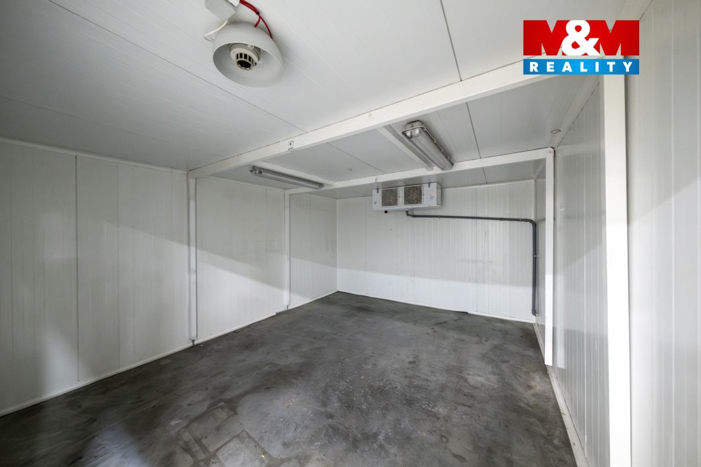 Pronájem obchodního objektu, Baška(Frýdek-Místek) 1300 m²