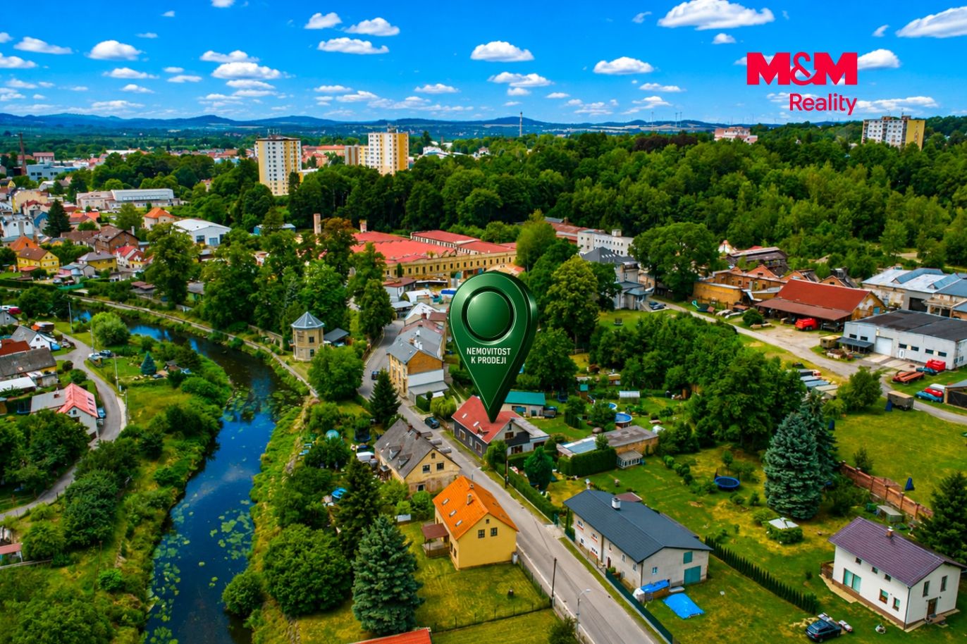 Dům
