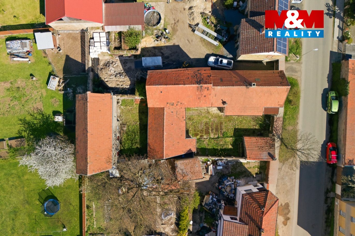 Realitni╠ü fotografie - Kne╠îz╠îeves - Jana Habartova╠ü - 23.jpg