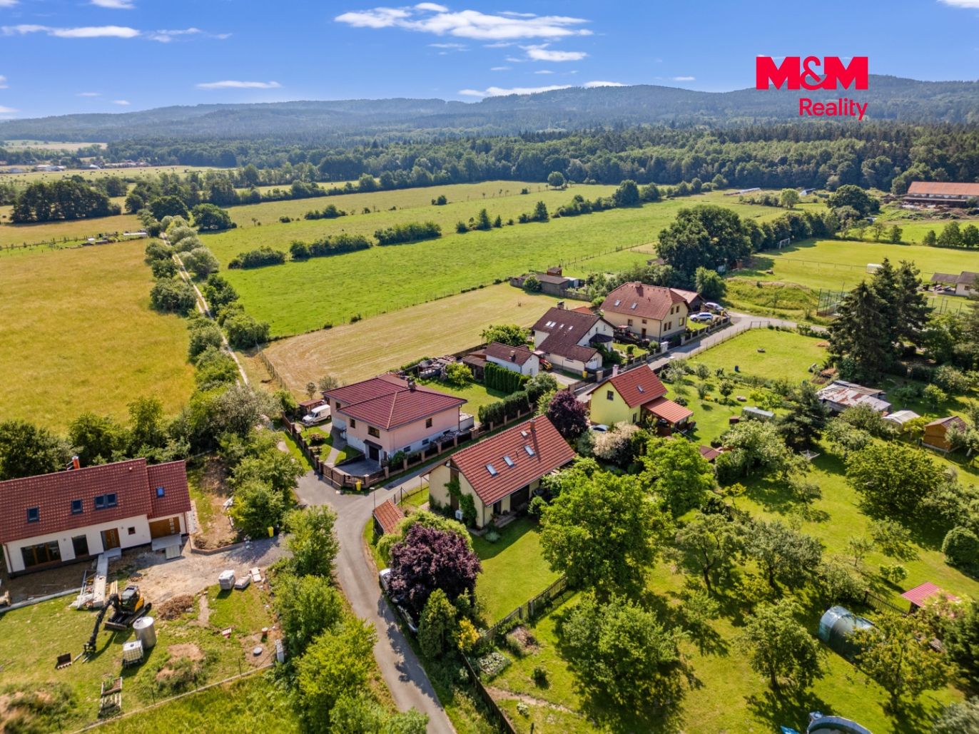 dji_0438-dji_0440.jpg