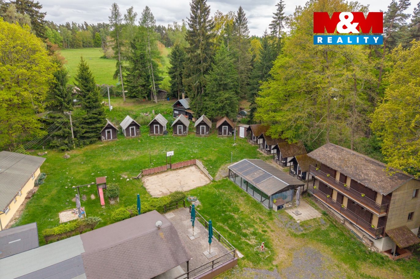 Prodej rekreačního areálu- Kemp, 795 m², Mezirolí