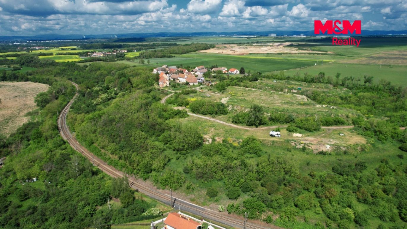 Pohled na pozemek