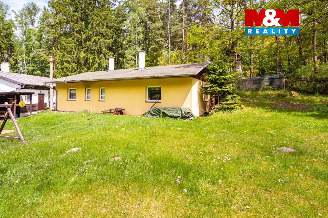 Prodej rekreačního areálu- Kemp, 795 m², Mezirolí