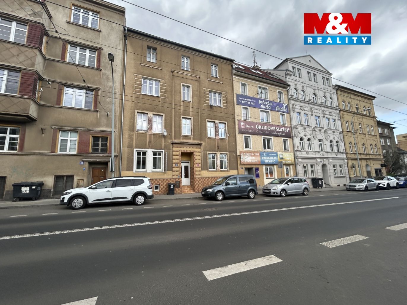 dům