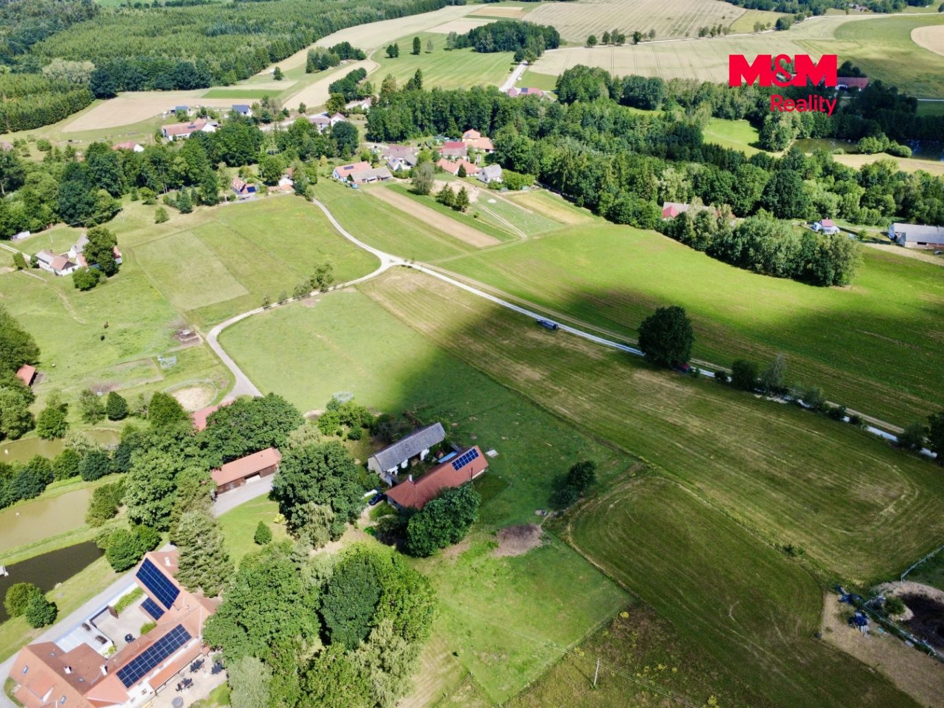 Prodej zemědělské usedlosti s pozemky 37992 m², Světce