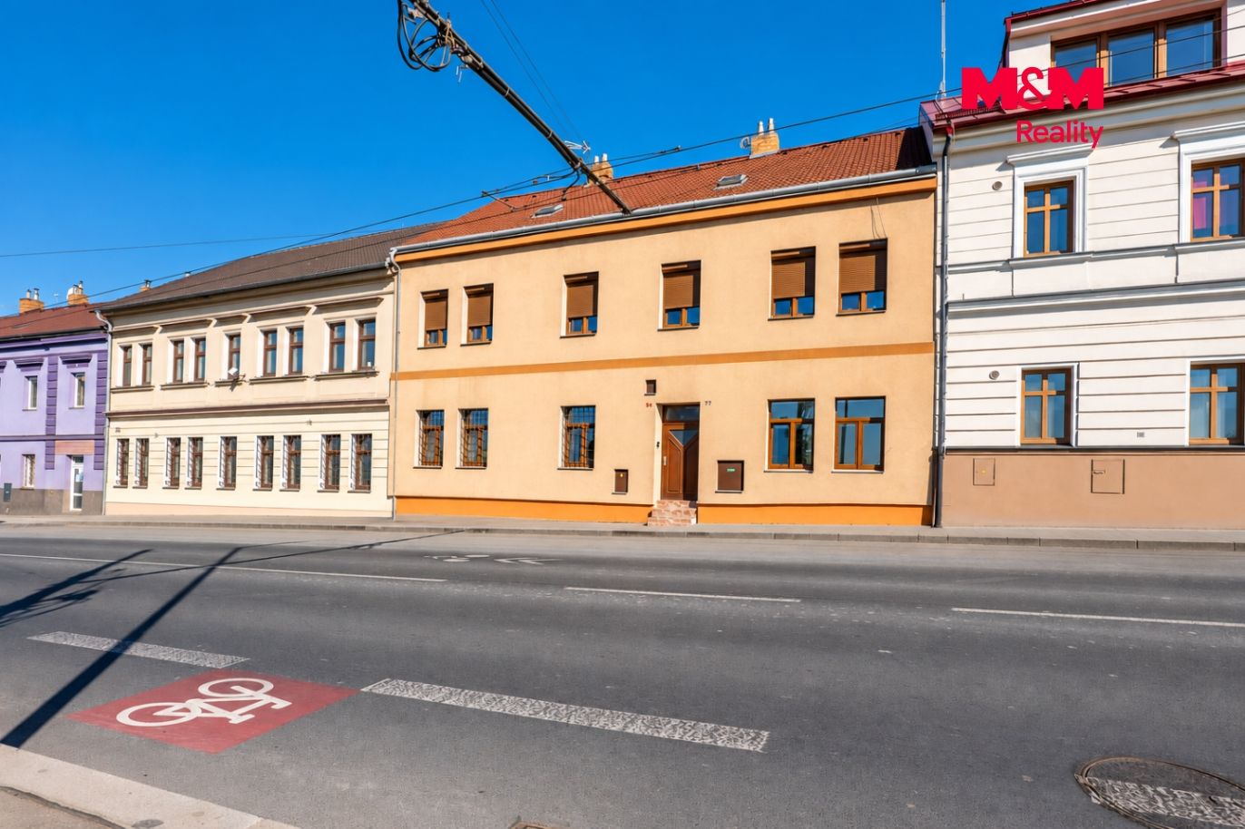 Dům