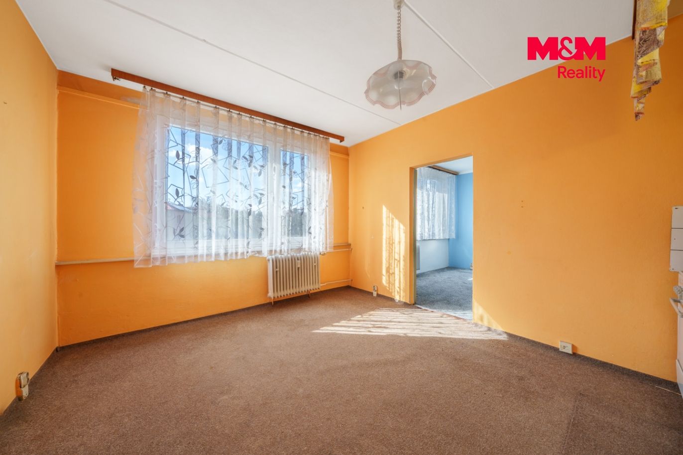 Prodej bytu 1+1, DV, 38 m², Chomutov, ul. Palackého