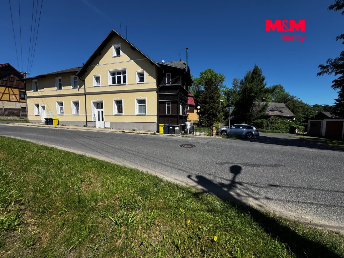 dům