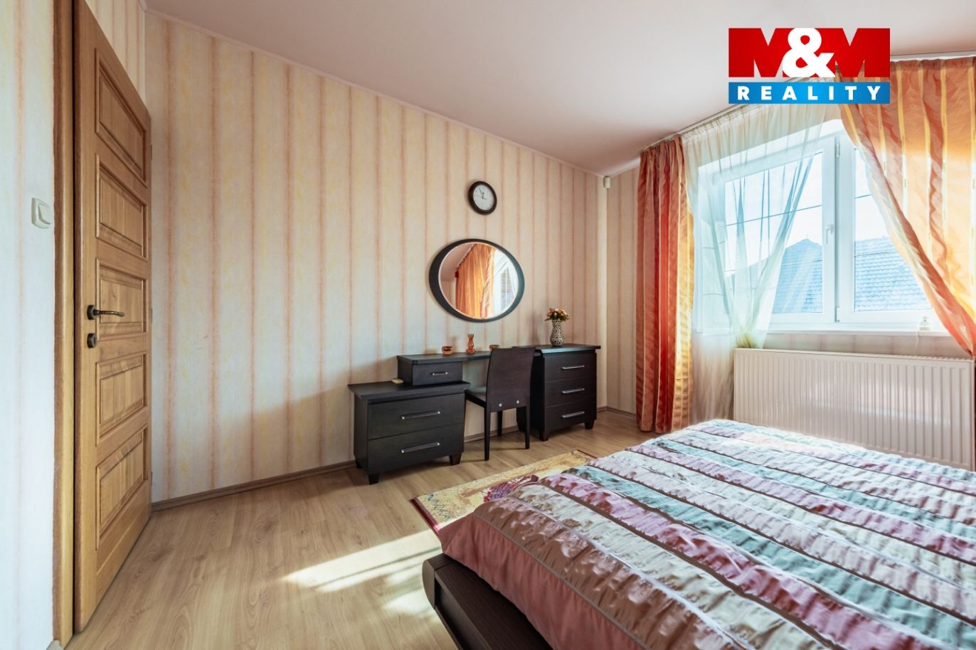 Pronájem rodinného domu, 220 m², Praha, ul. Markvartická