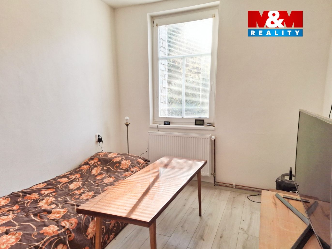 pokoj byt 1+1 foto práče.jpg