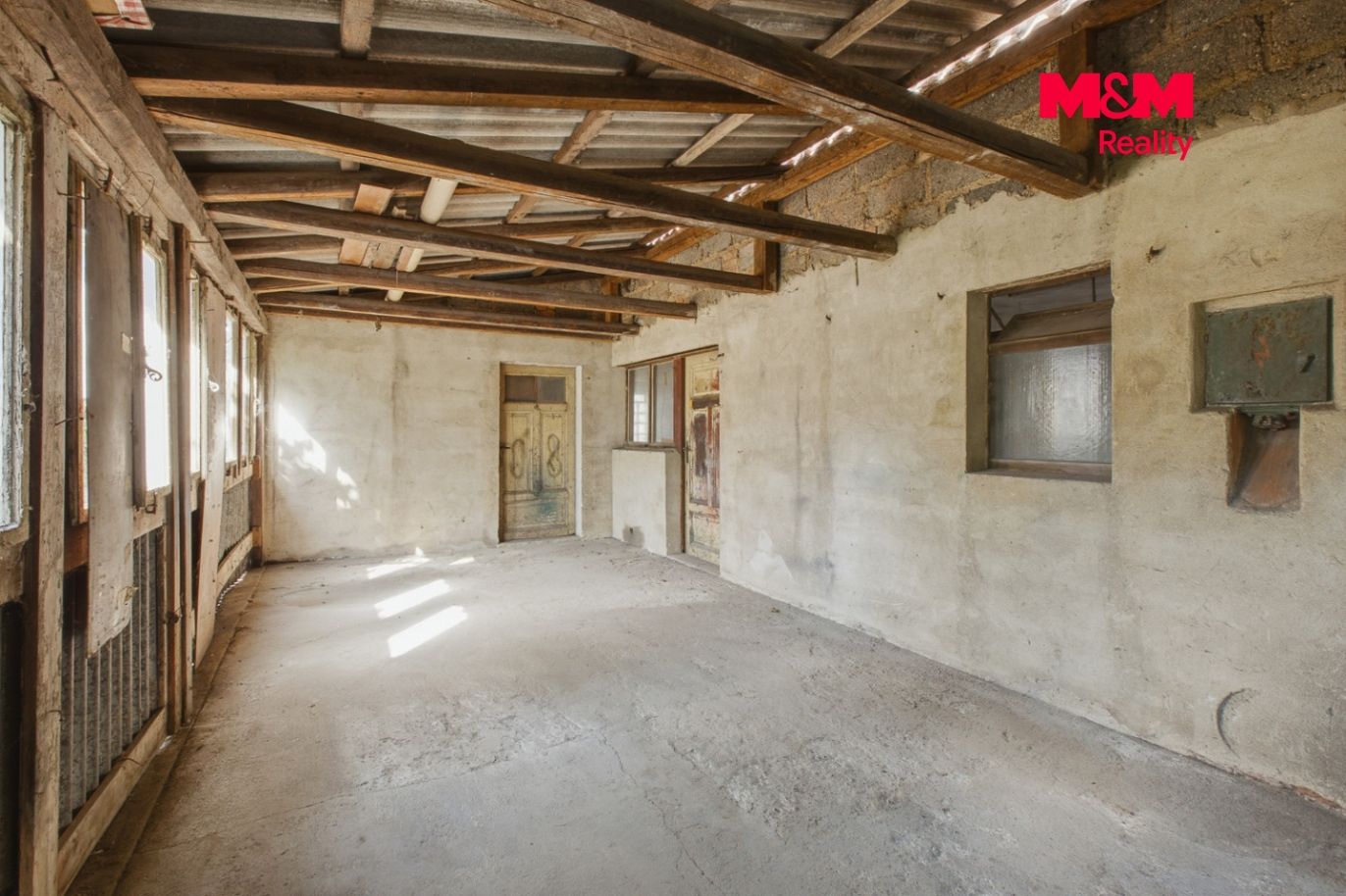 Realitní fotografie - Chrášťany - Kristýna Vaitová - 10.jpg