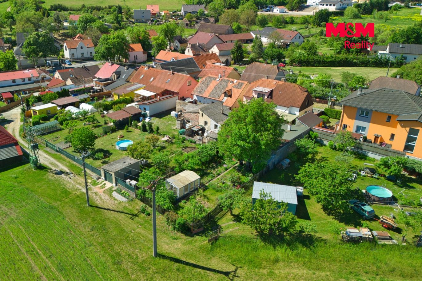 Dům s pozemkem