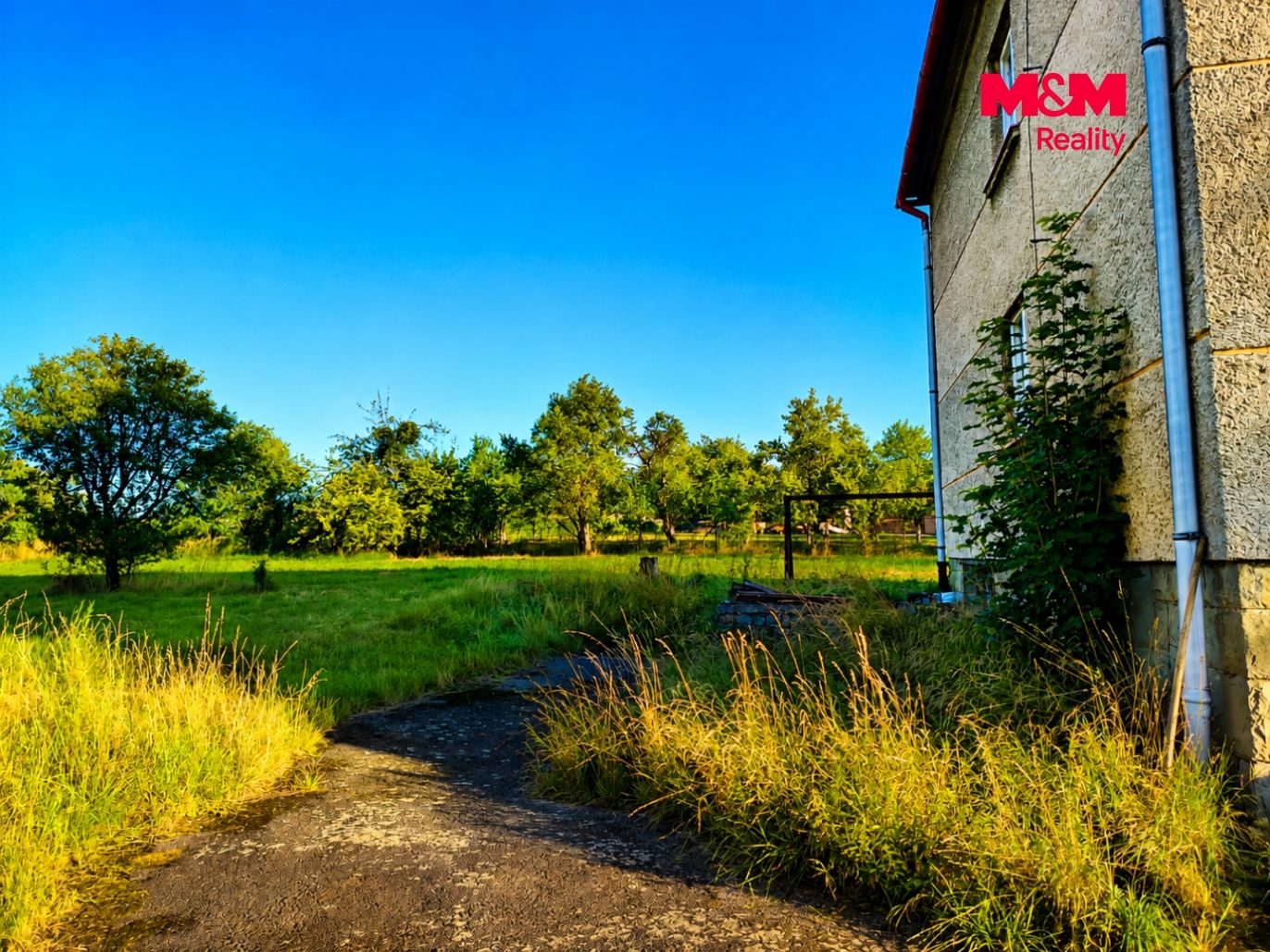 Fotografie byly pro prezentační účely upraveny pomocí AI – zejména jas, kontrast, barvy